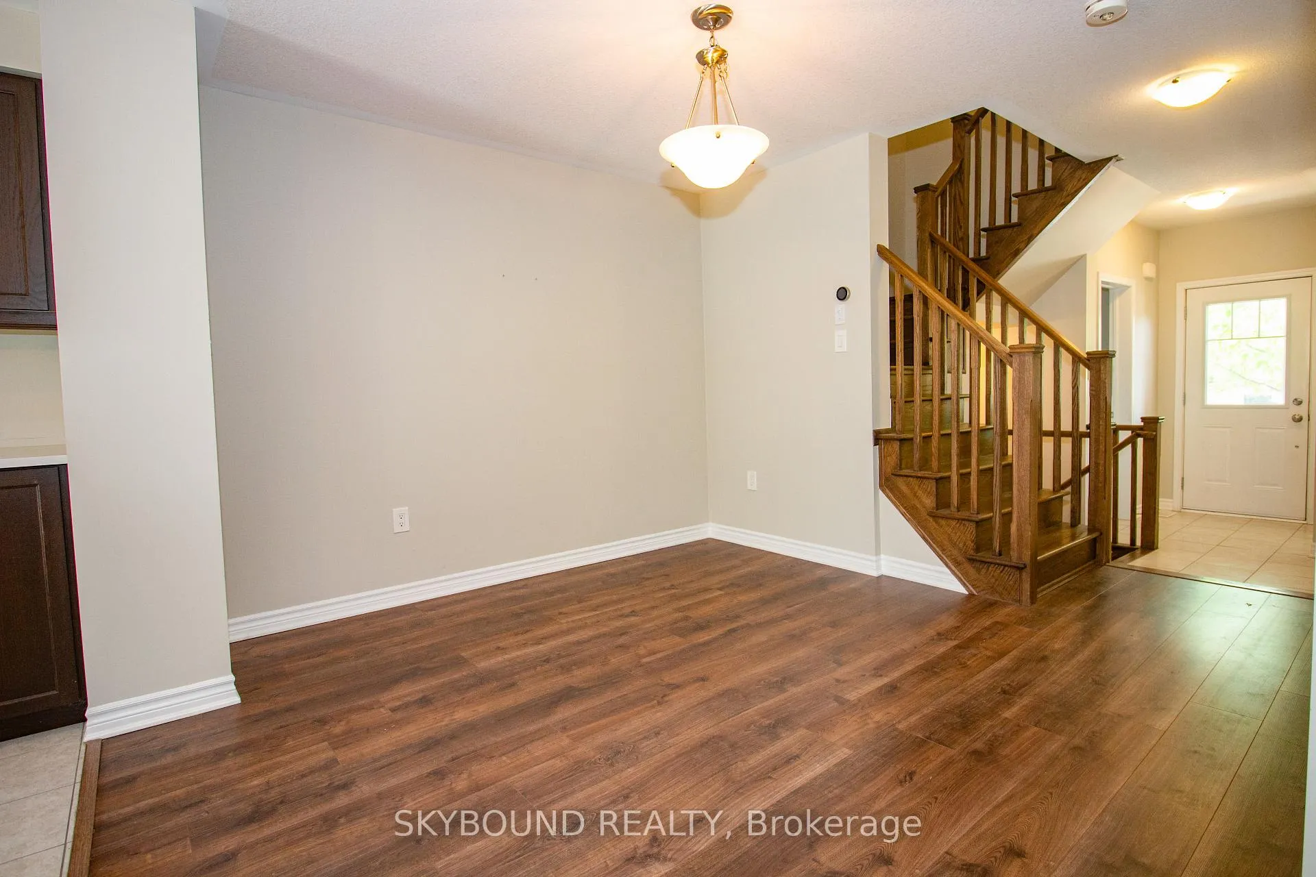 Photo 13 of Unit 36, 22 Spring Creek Drive, Hamilton, Waterdown — HOMEH