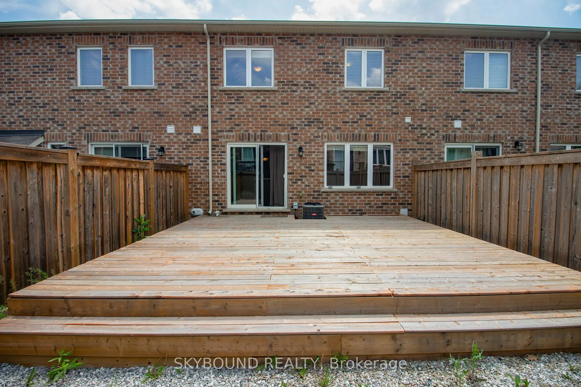 Photo 27 of Unit 36, 22 Spring Creek Drive, Hamilton, Waterdown — HOMEH