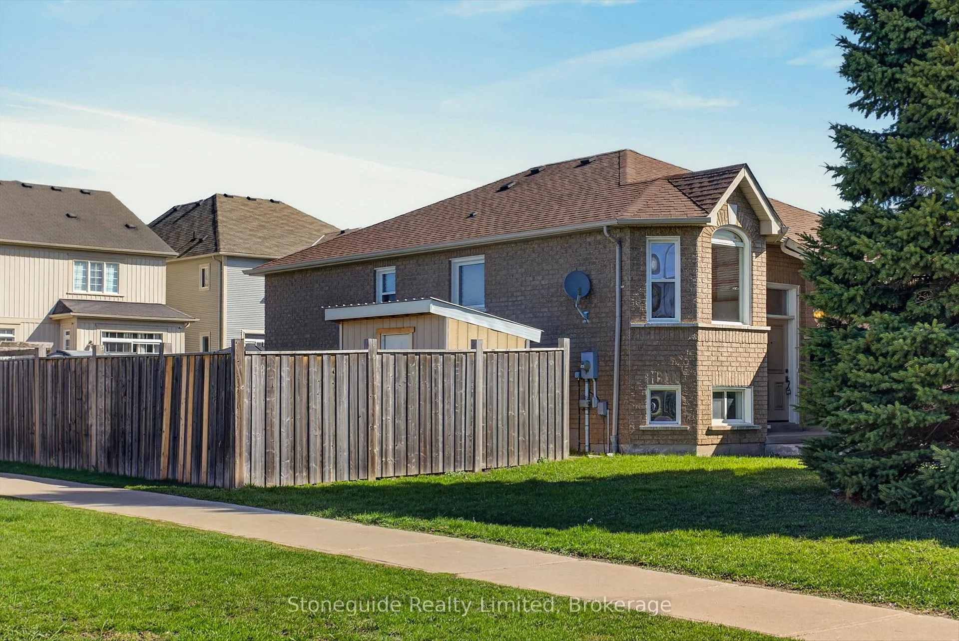 Photo 2 of 2 Goodwin Avenue, Clarington, Bowmanville — HOMEH