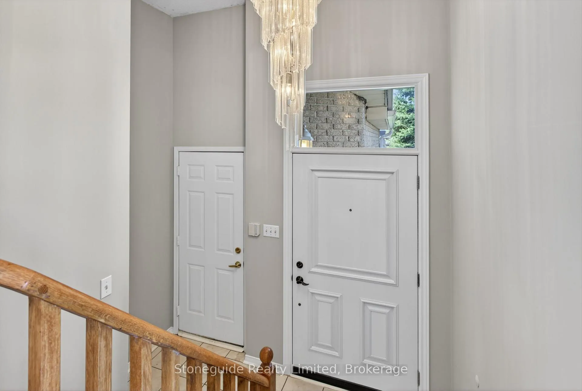 Photo 5 of 2 Goodwin Avenue, Clarington, Bowmanville — HOMEH