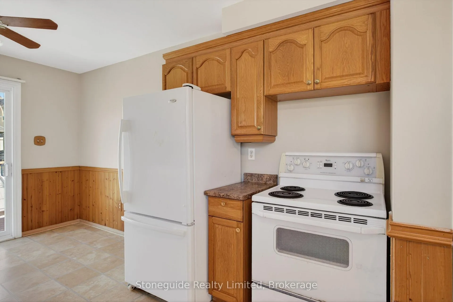 Photo 15 of 2 Goodwin Avenue, Clarington, Bowmanville — HOMEH