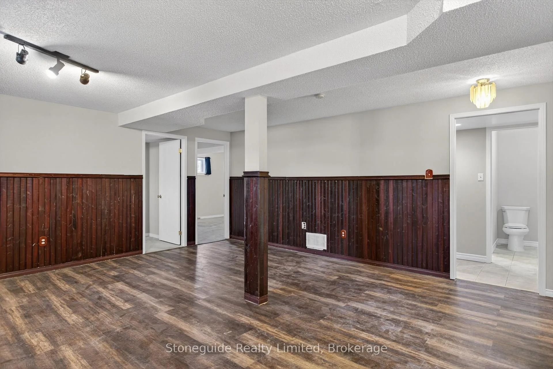 Photo 28 of 2 Goodwin Avenue, Clarington, Bowmanville — HOMEH