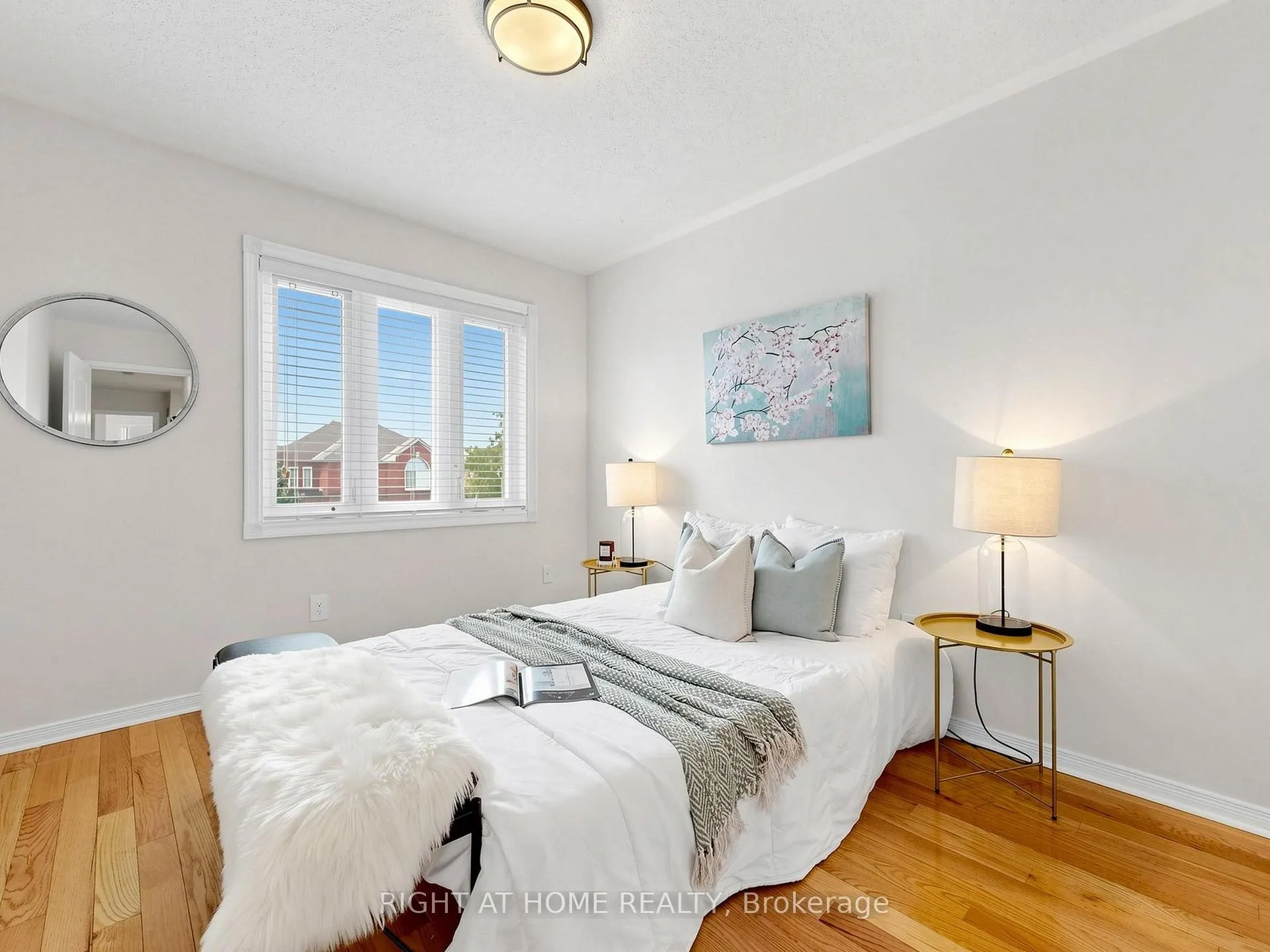 Photo 31 of 31 National Pine Drive, Vaughan, Vellore Village — HOMEH