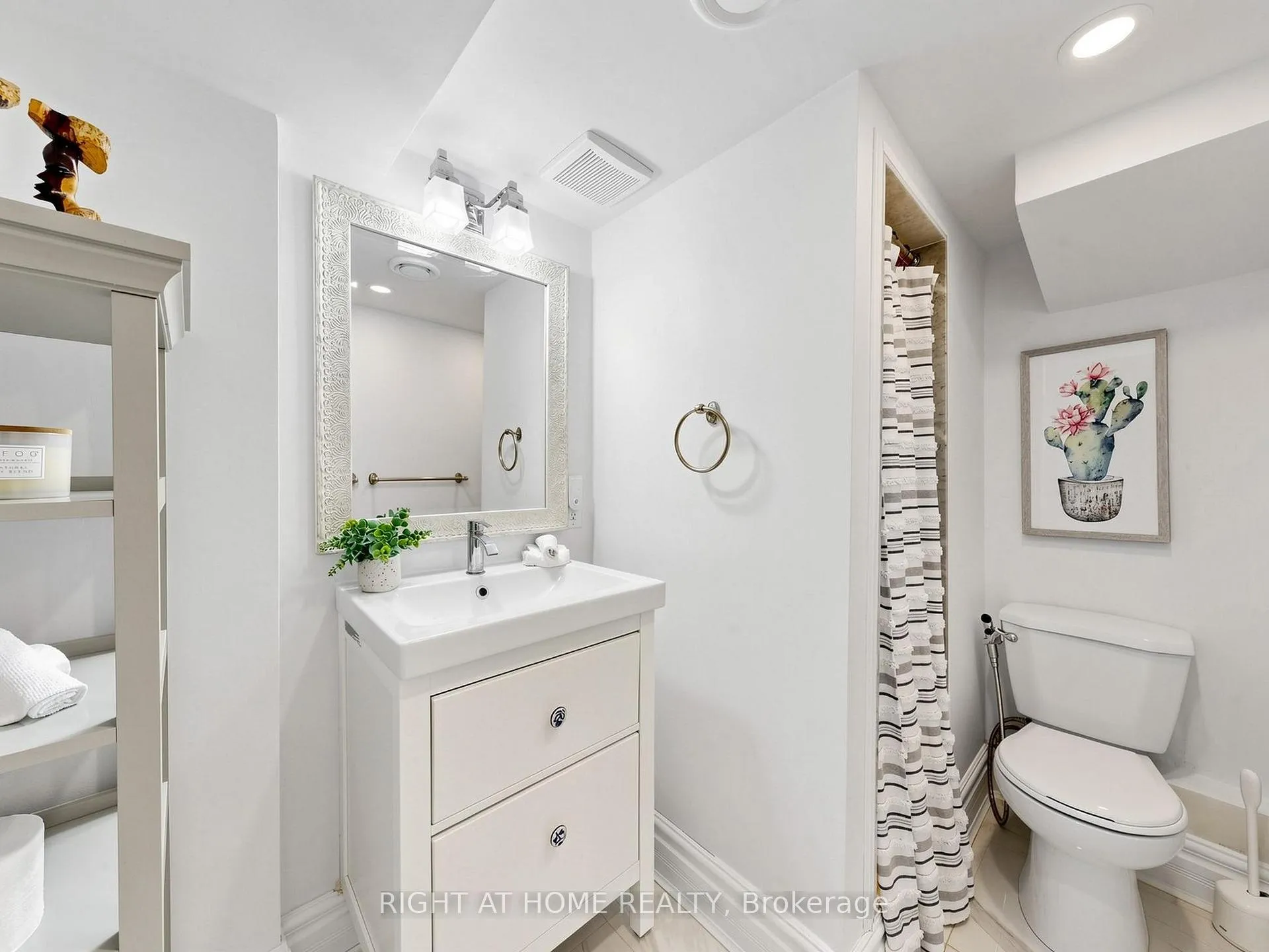 Photo 44 of 31 National Pine Drive, Vaughan, Vellore Village — HOMEH