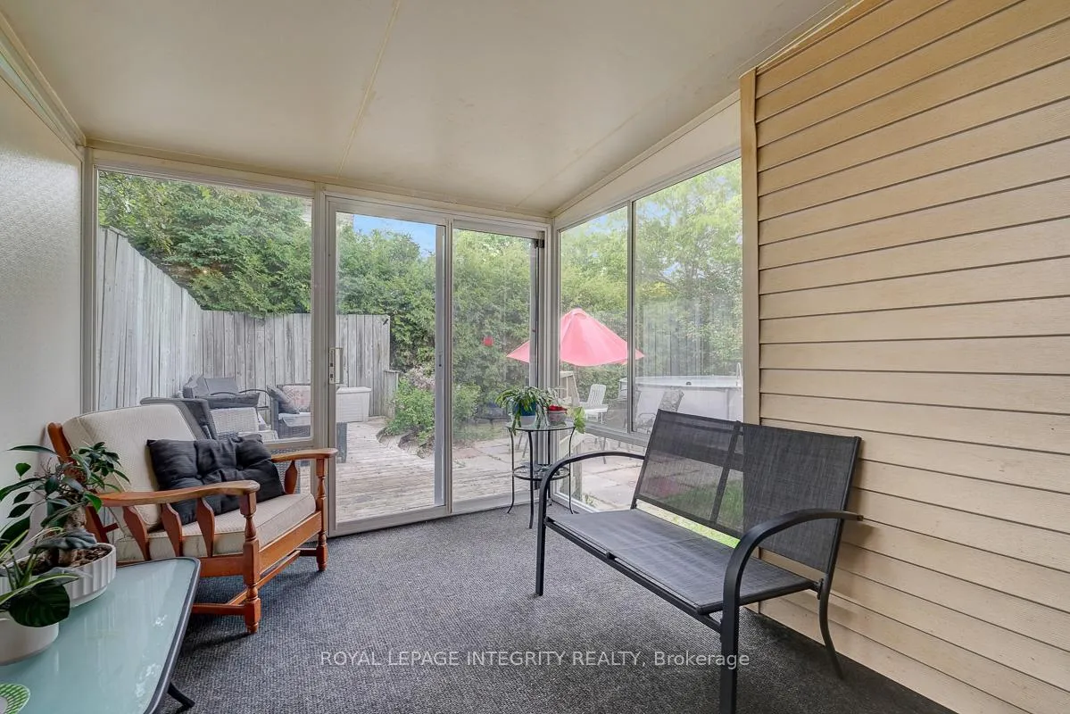 Photo 24 of 45 Stonemeadow Drive, Ottawa, Kanata - Bridlewood — HOMEH