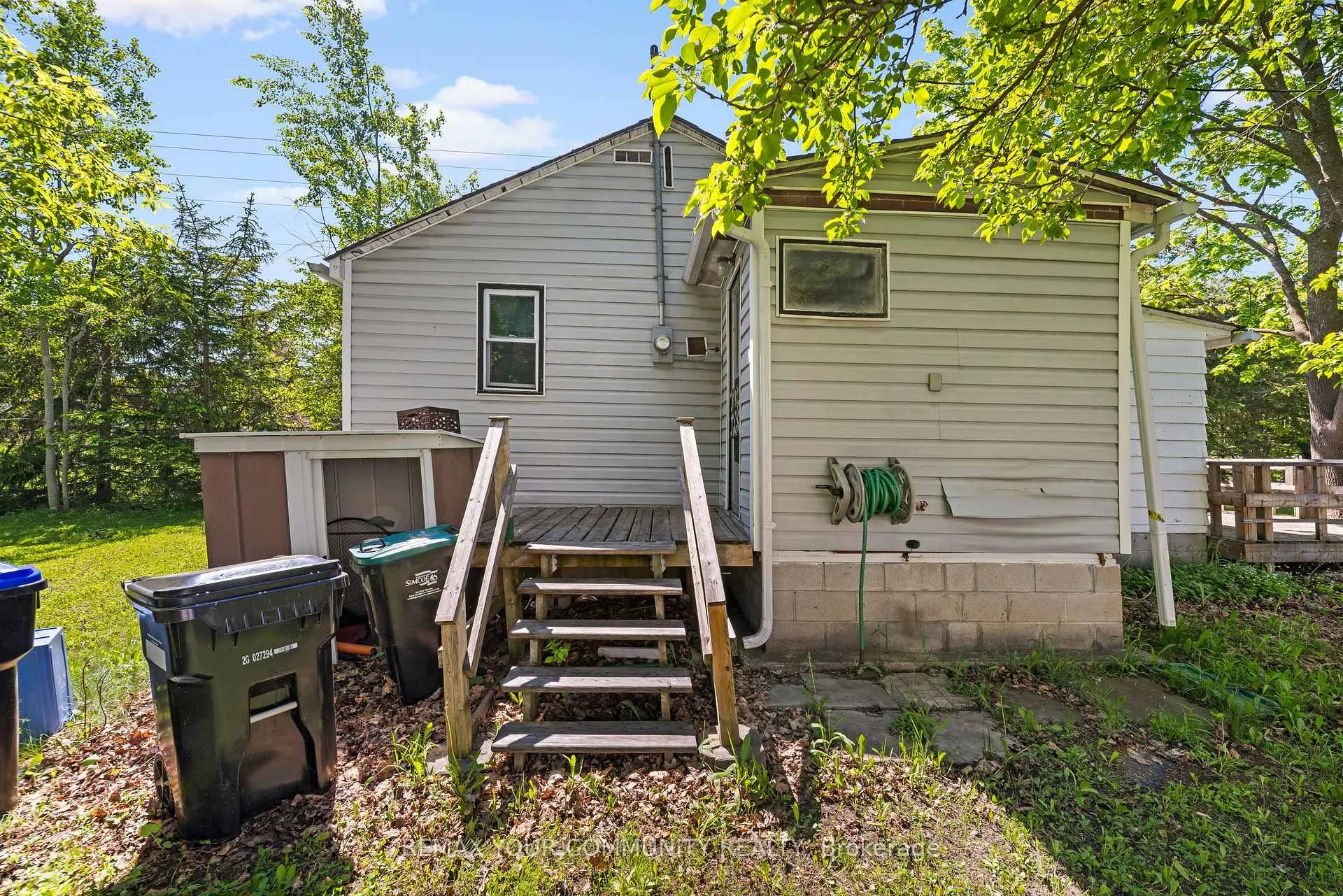 Photo 3 of 943 Helen Street, Innisfil, Alcona — HOMEH