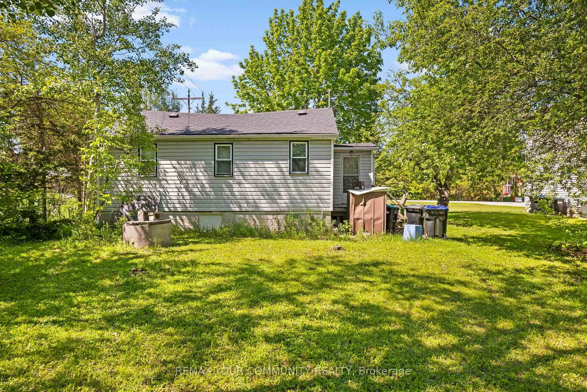 Photo 5 of 943 Helen Street, Innisfil, Alcona — HOMEH