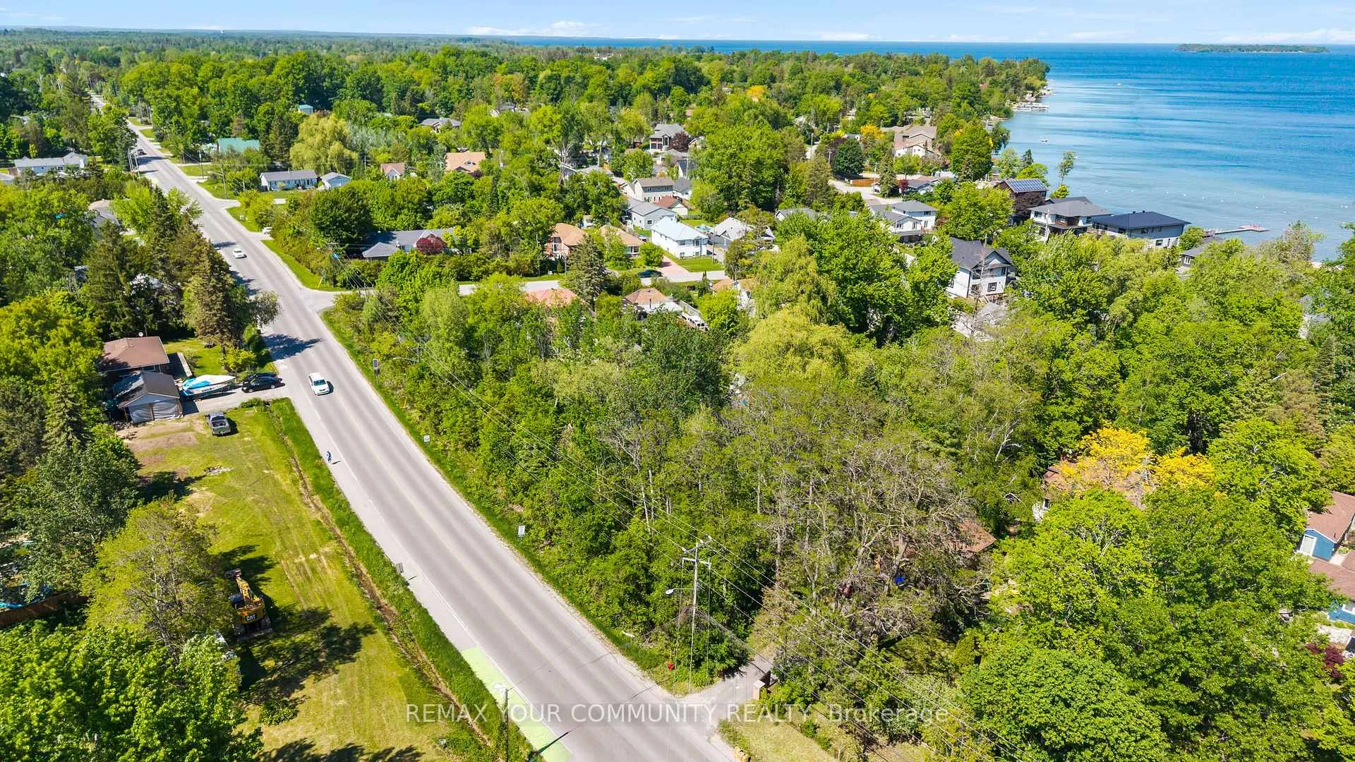 Photo 7 of 943 Helen Street, Innisfil, Alcona — HOMEH