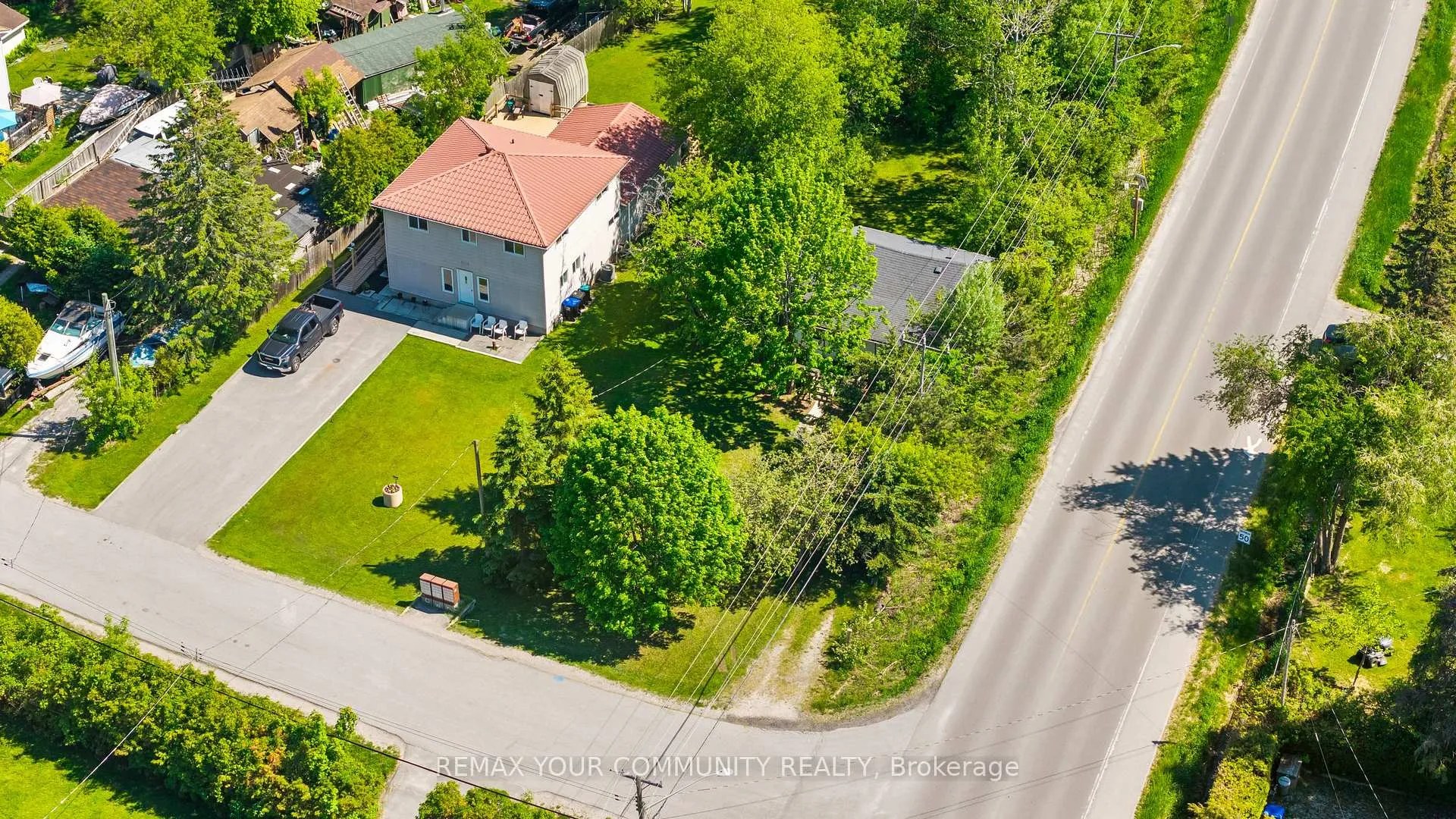 Photo 14 of 943 Helen Street, Innisfil, Alcona — HOMEH