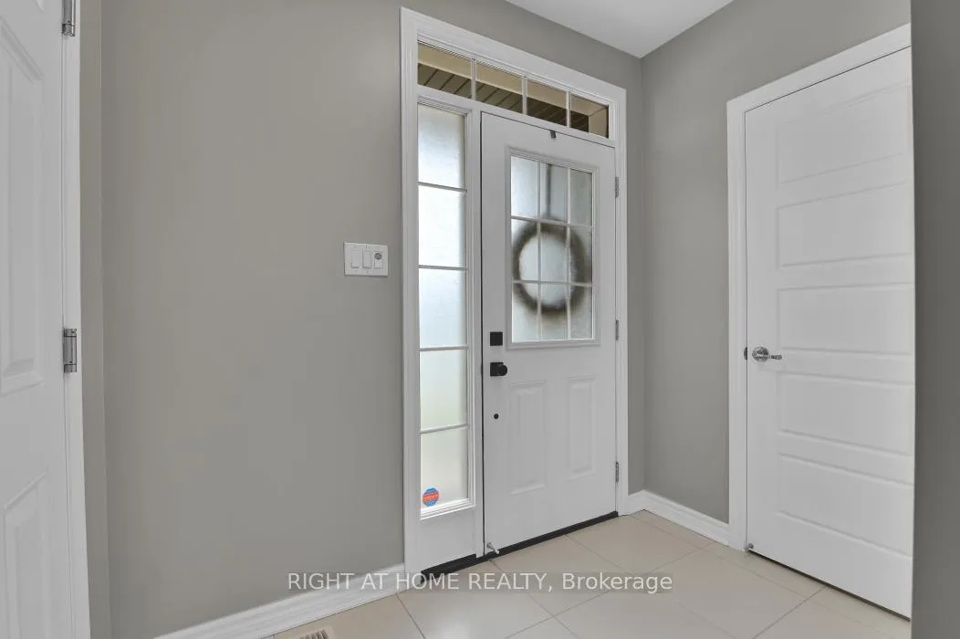 Photo 2 of 359 Willow Aster Circle, Ottawa, Avalon West — HOMEH