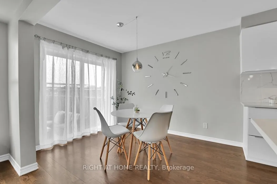 Photo 12 of 359 Willow Aster Circle, Ottawa, Avalon West — HOMEH