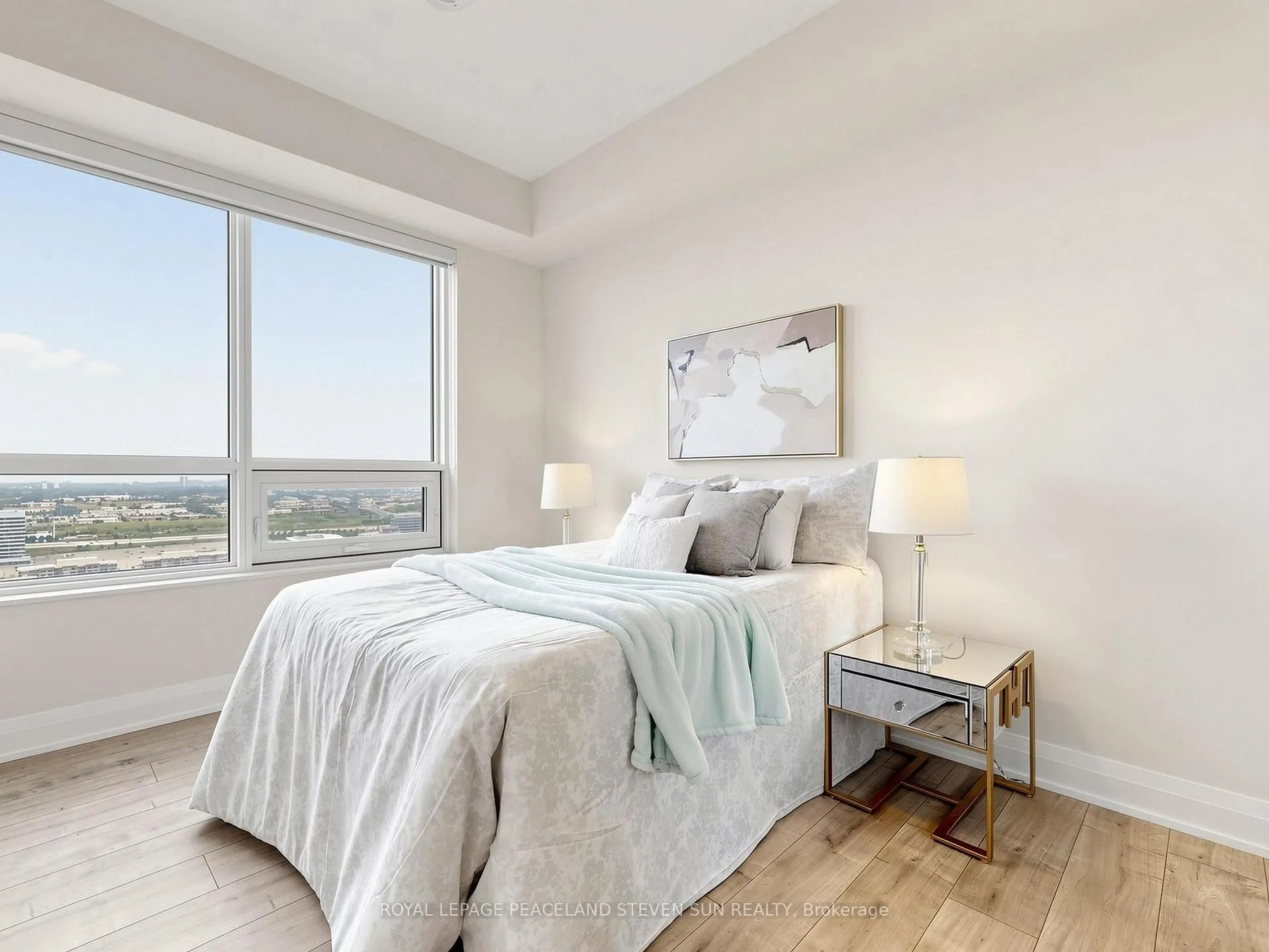 Photo 16 of Unit 3703, 18 Water Walk Drive, Markham, Unionville — HOMEH