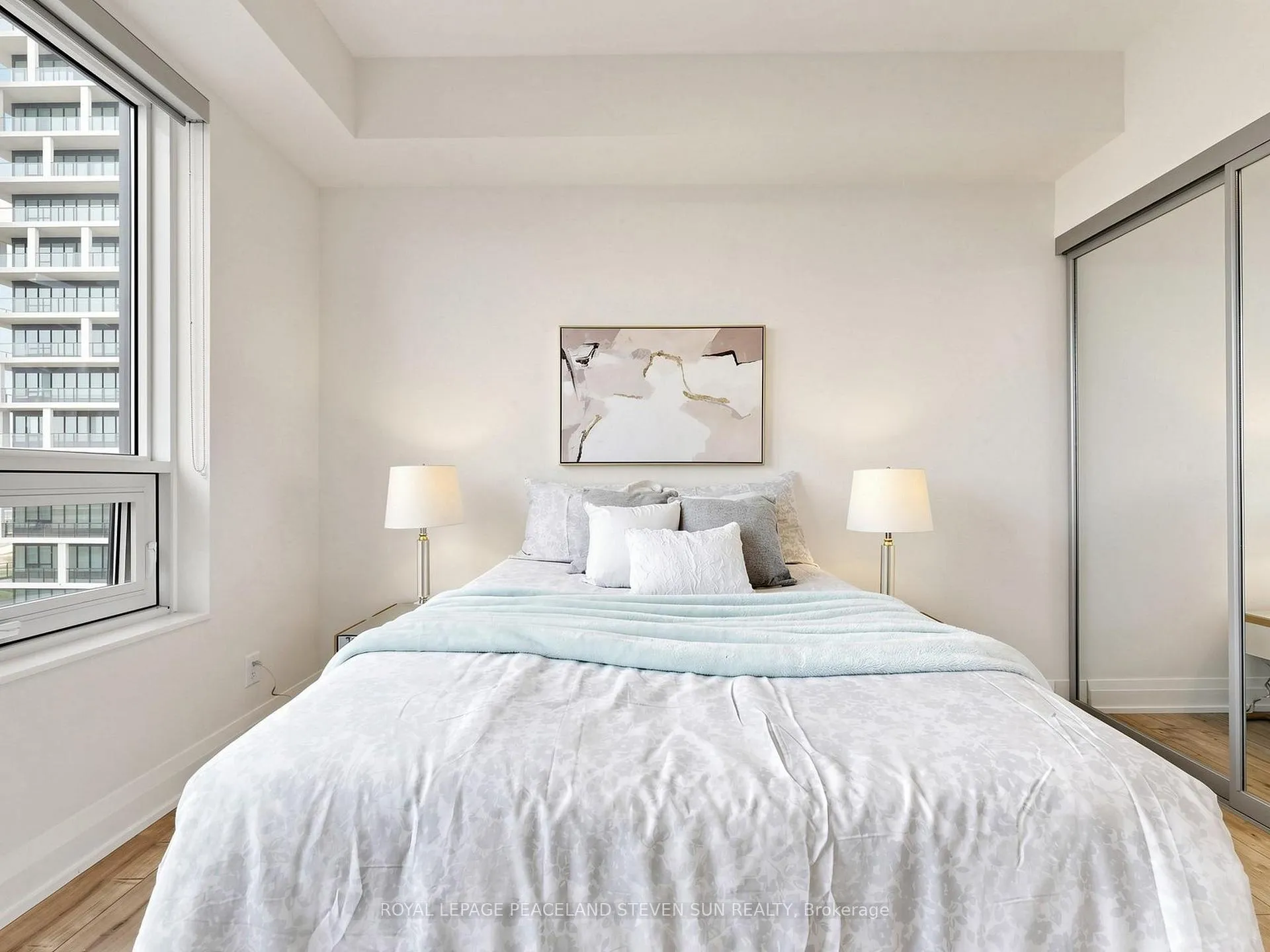 Photo 17 of Unit 3703, 18 Water Walk Drive, Markham, Unionville — HOMEH