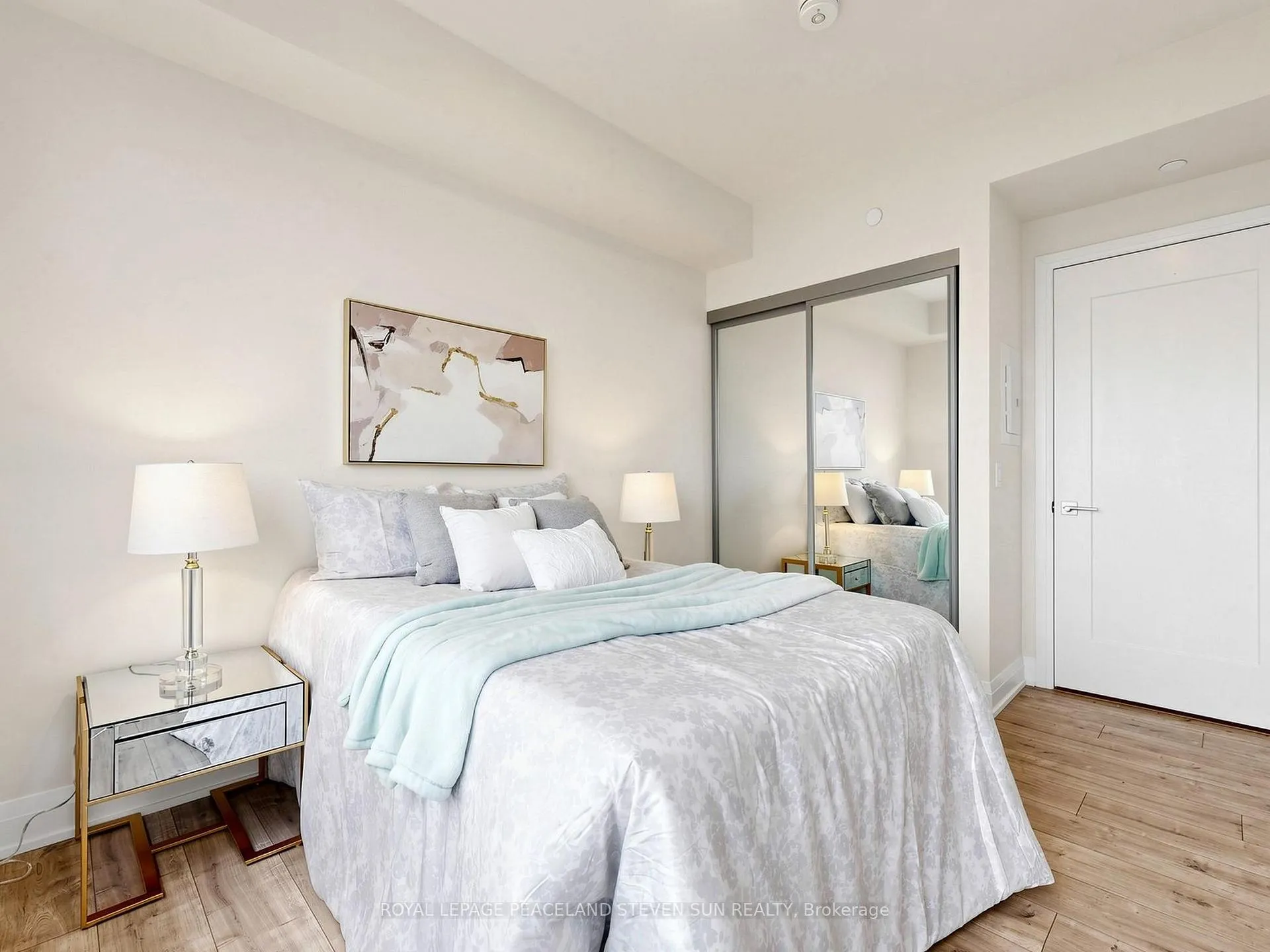 Photo 18 of Unit 3703, 18 Water Walk Drive, Markham, Unionville — HOMEH