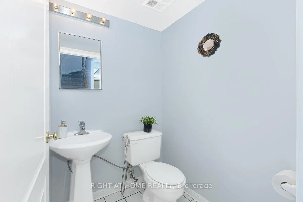 Photo 16 of Unit 702, 1400 The Esplanade N, Pickering, Town Centre — HOMEH