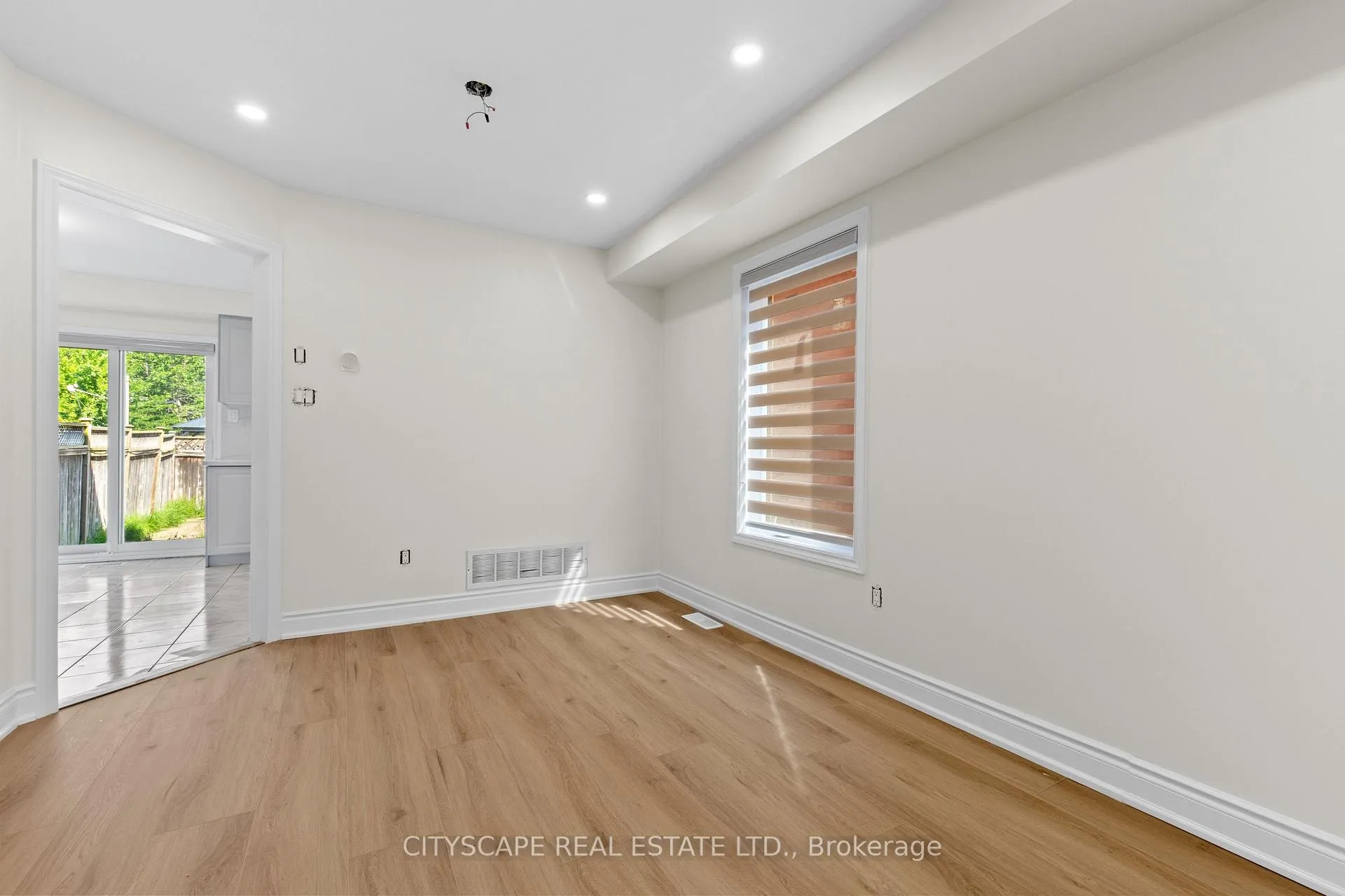 Photo 10 of 3409 Mcdowell Drive, Mississauga, Churchill Meadows — HOMEH