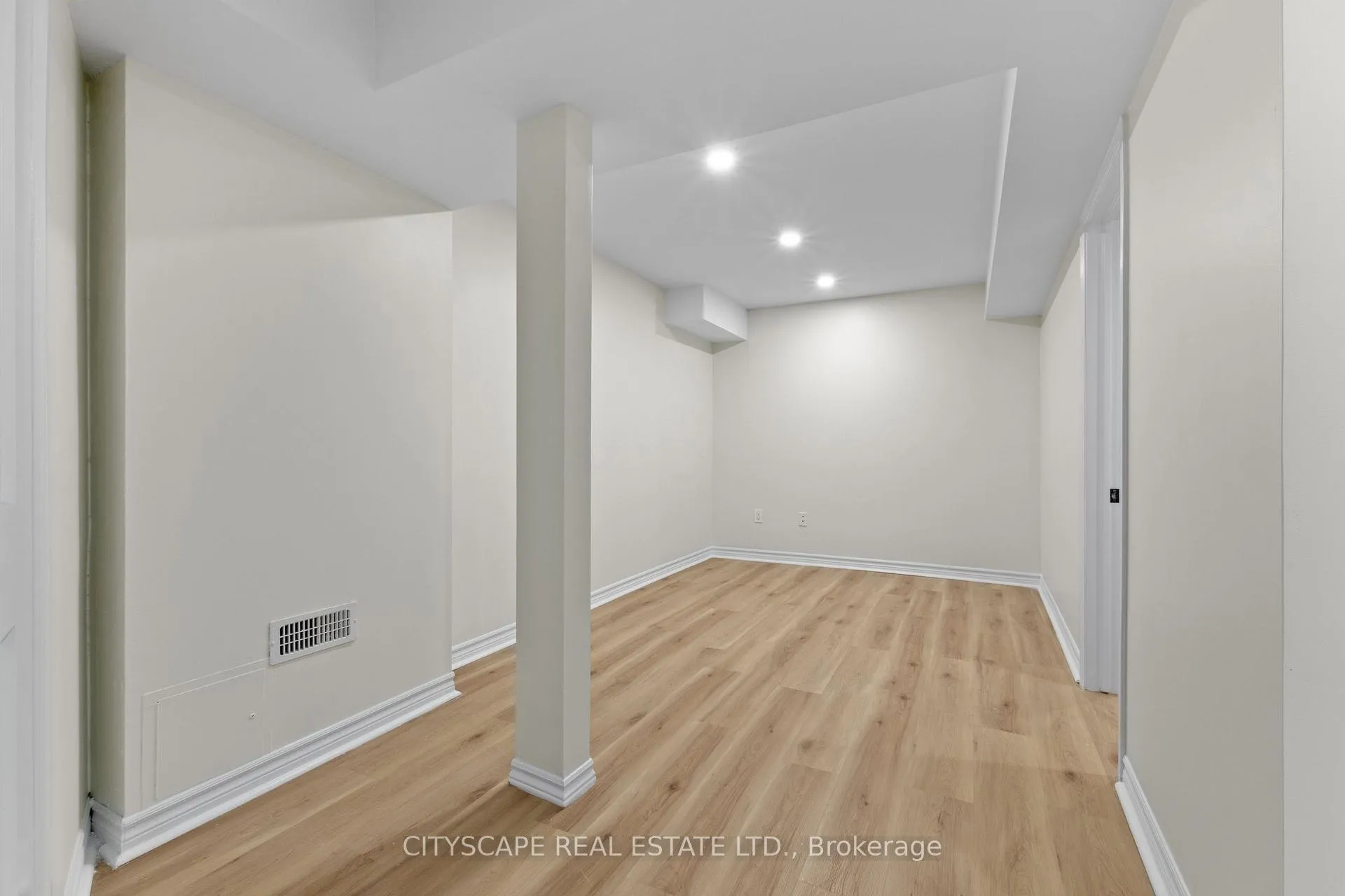 Photo 37 of 3409 Mcdowell Drive, Mississauga, Churchill Meadows — HOMEH