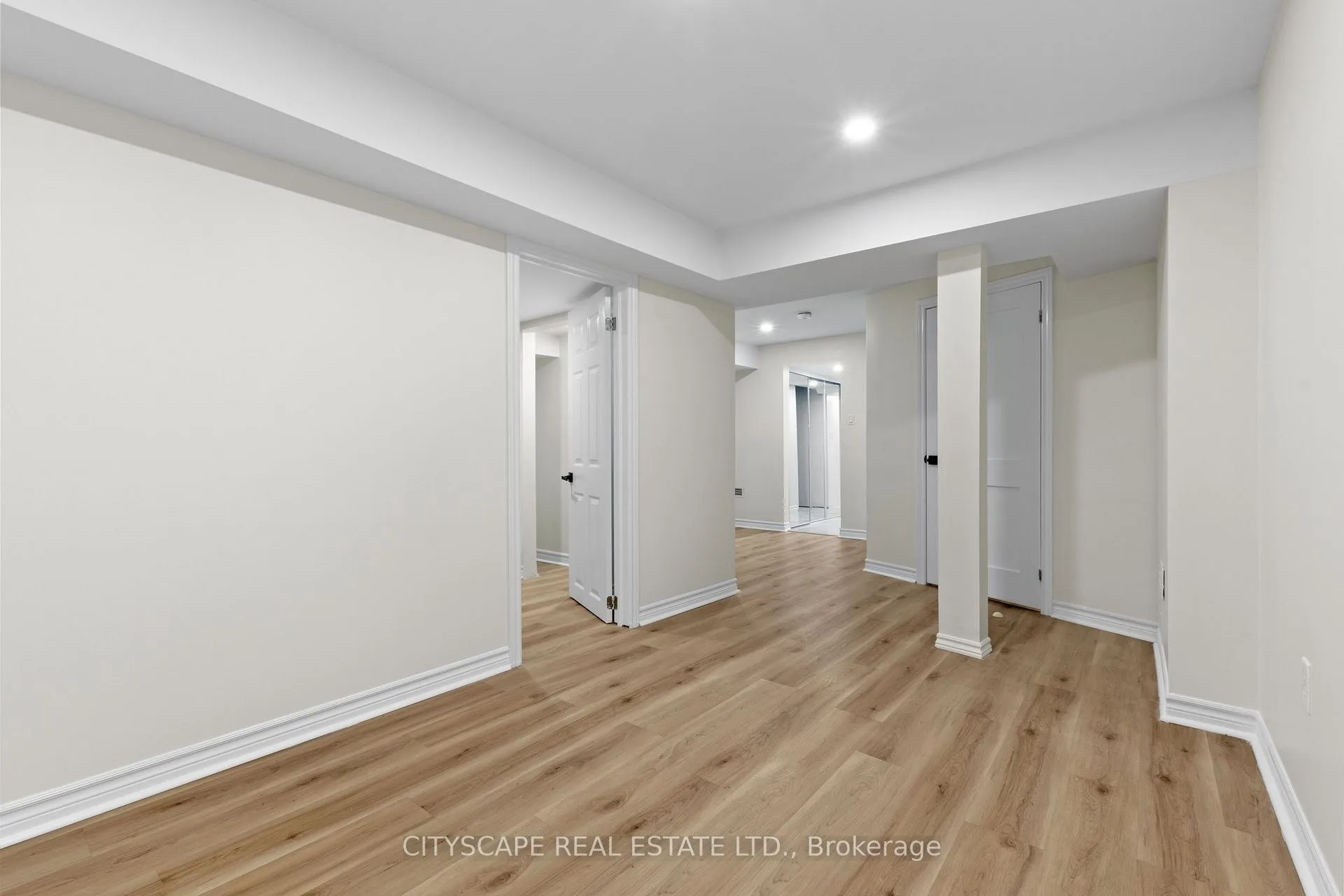 Photo 38 of 3409 Mcdowell Drive, Mississauga, Churchill Meadows — HOMEH