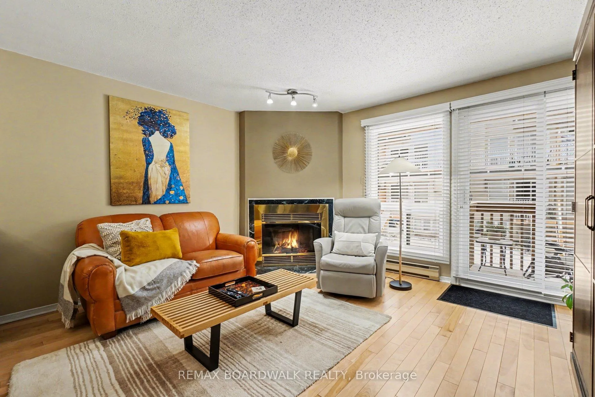 Photo 14 of 5 Briston Private, Ottawa, Hunt Club Park — HOMEH