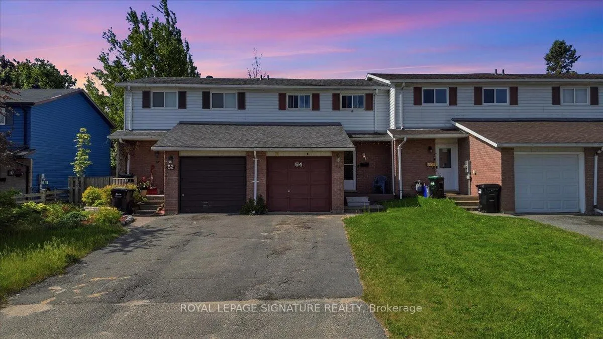 Photo 2 of 54 Scott Crescent, Barrie, Letitia Heights — HOMEH