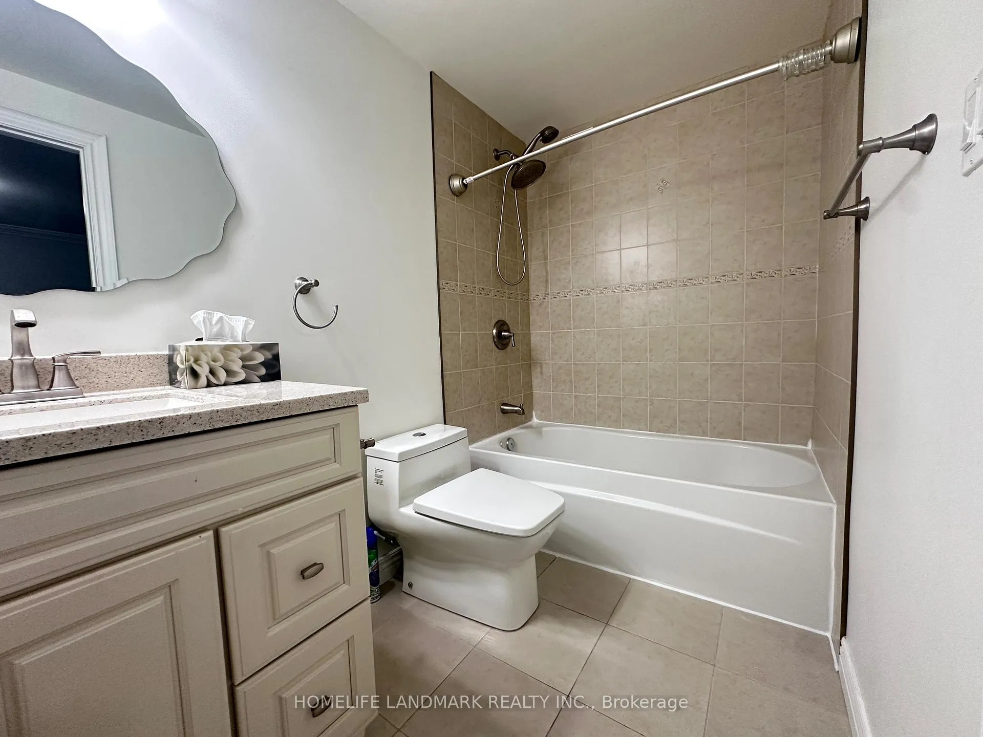 Photo 12 of 3 Padget Place, Markham, Unionville — HOMEH
