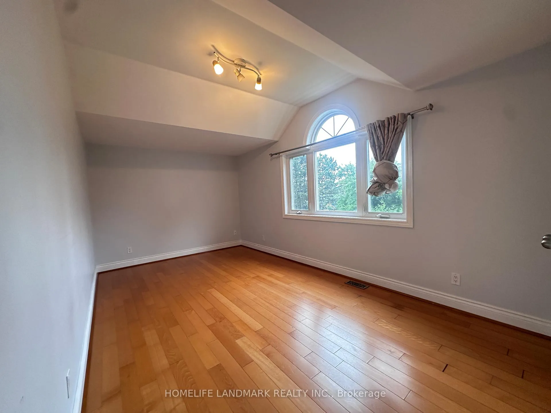 Photo 14 of 3 Padget Place, Markham, Unionville — HOMEH