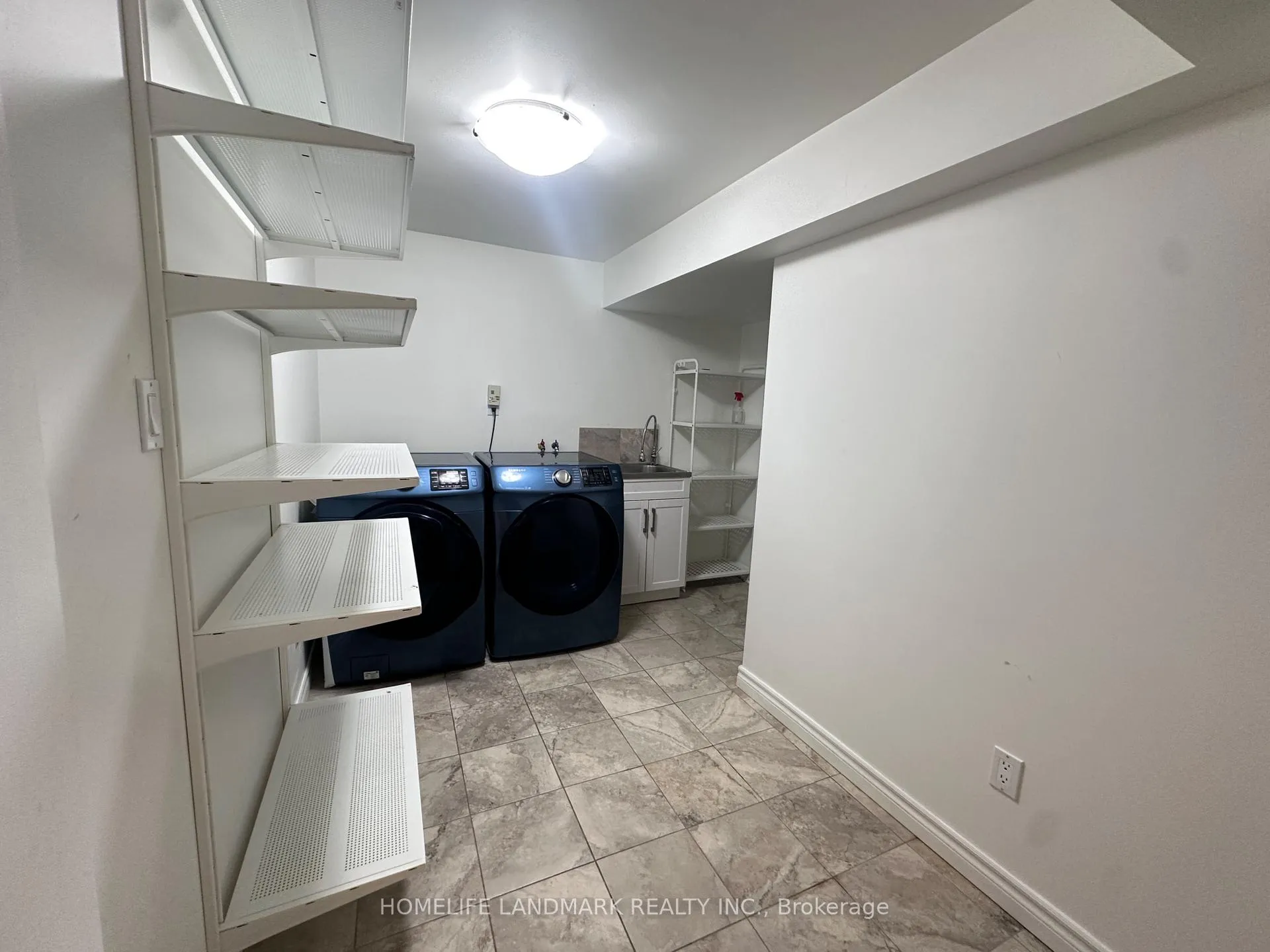 Photo 24 of 3 Padget Place, Markham, Unionville — HOMEH