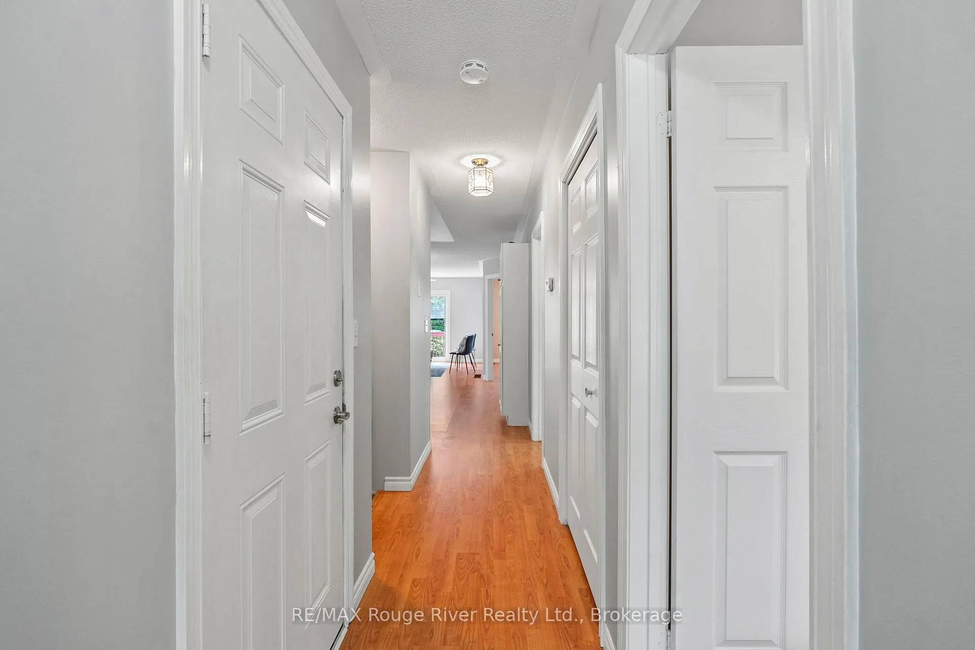 Photo 4 of 16 Talbot Drive, Port Hope — HOMEH