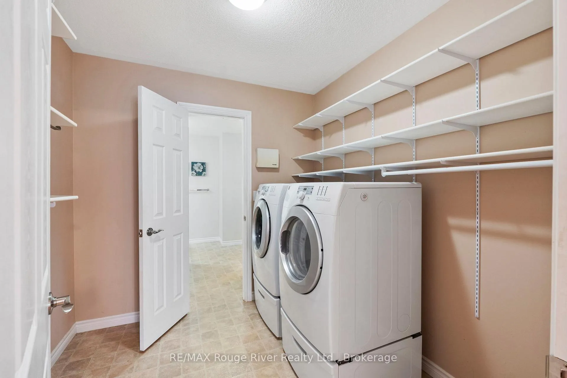 Photo 29 of 16 Talbot Drive, Port Hope — HOMEH