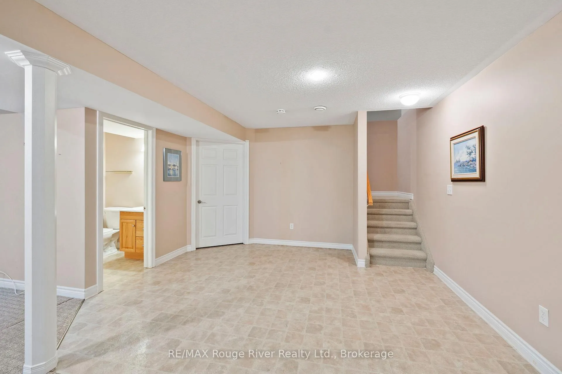 Photo 32 of 16 Talbot Drive, Port Hope — HOMEH