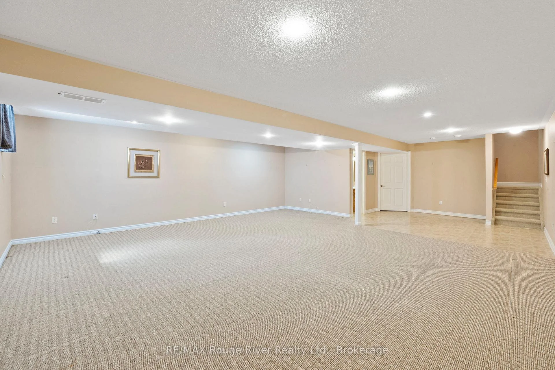 Photo 45 of 16 Talbot Drive, Port Hope — HOMEH