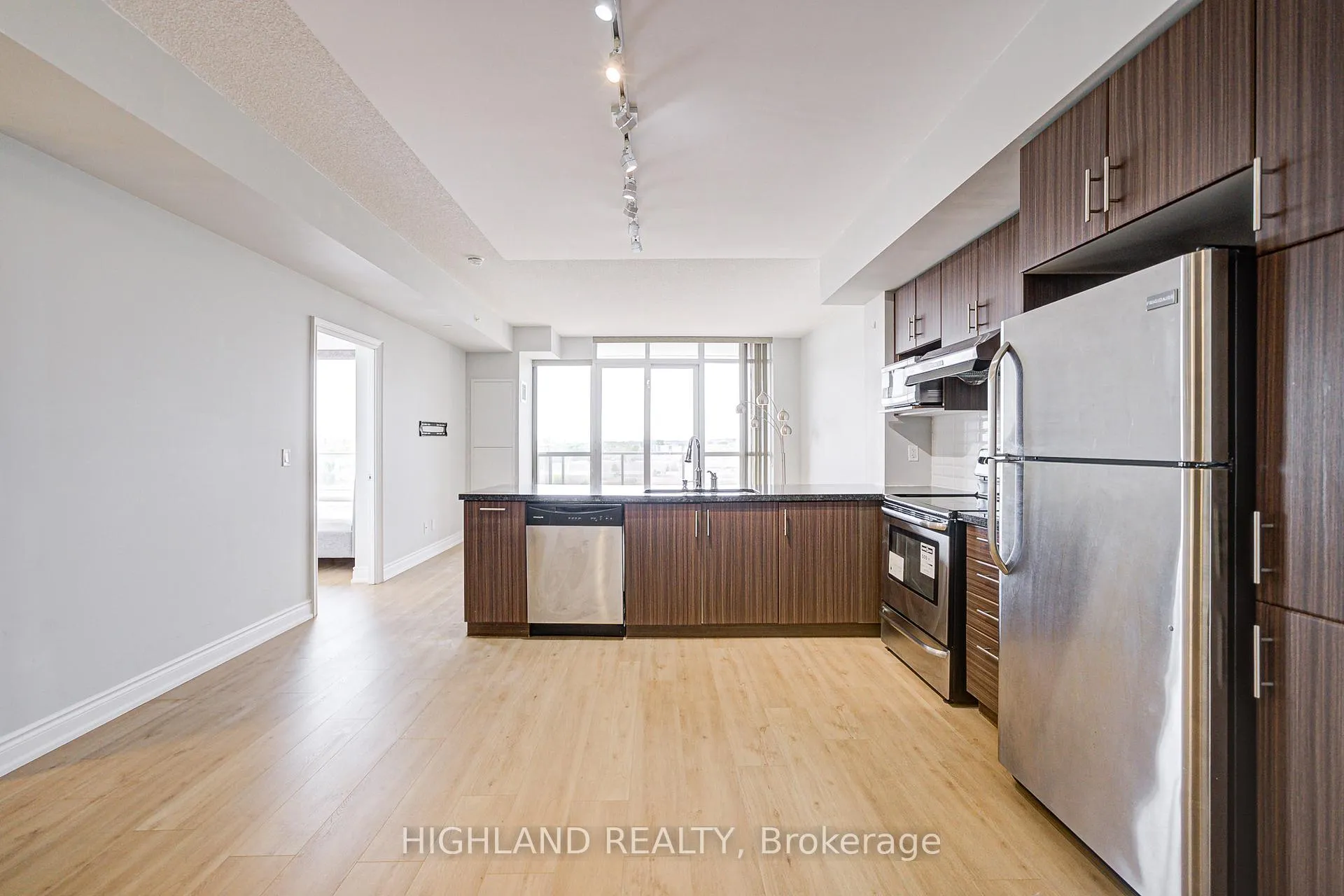 Photo 7 of Unit 805, 89 South Town Centre Boulevard, Markham, Unionville — HOMEH
