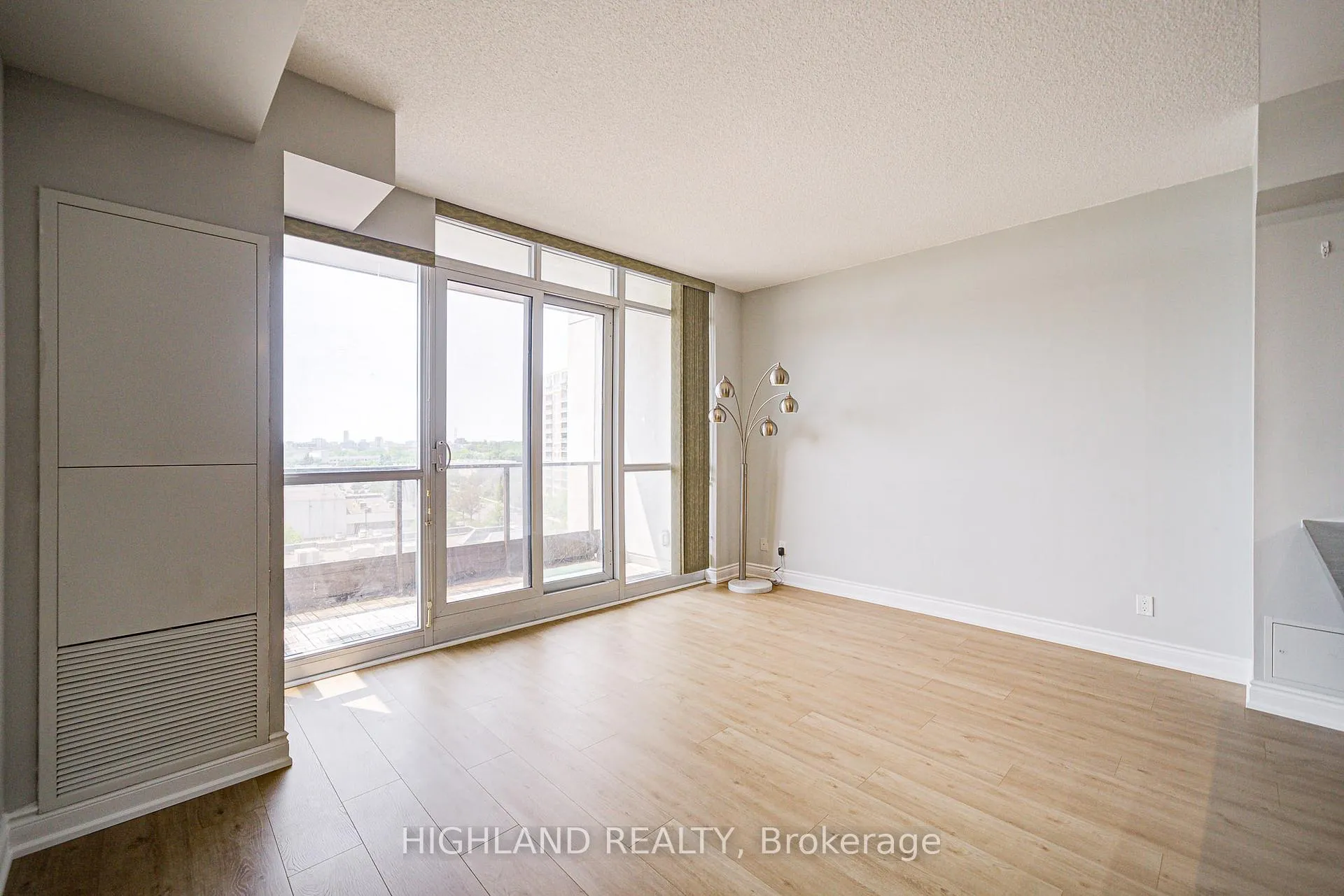 Photo 10 of Unit 805, 89 South Town Centre Boulevard, Markham, Unionville — HOMEH