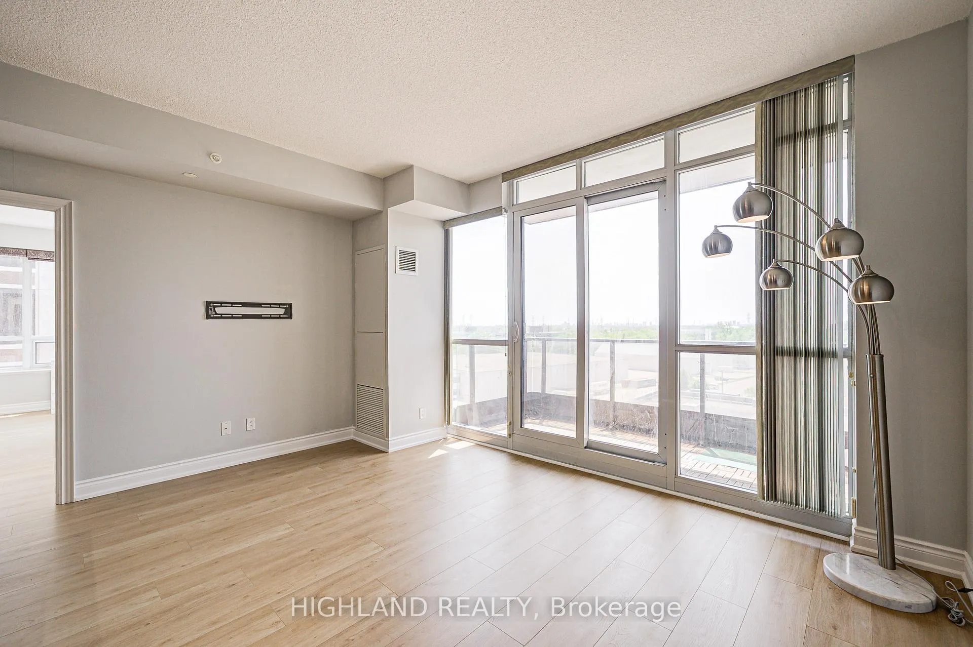 Photo 11 of Unit 805, 89 South Town Centre Boulevard, Markham, Unionville — HOMEH