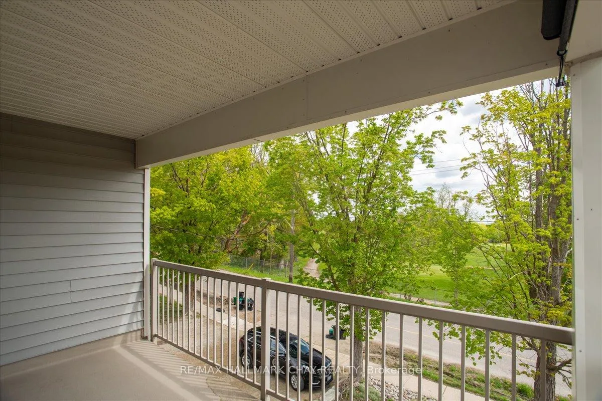 Photo 2 of Unit Unit 2, 325 Peter Street N, Orillia — HOMEH