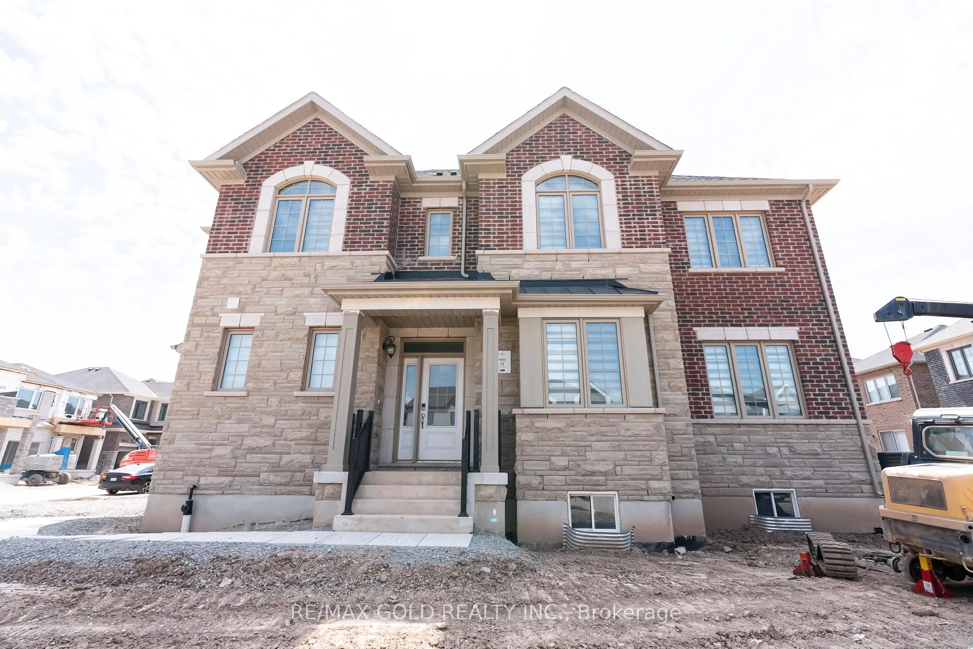 Photo 3 of 1330 Richardson Way, Milton, Bowes — HOMEH
