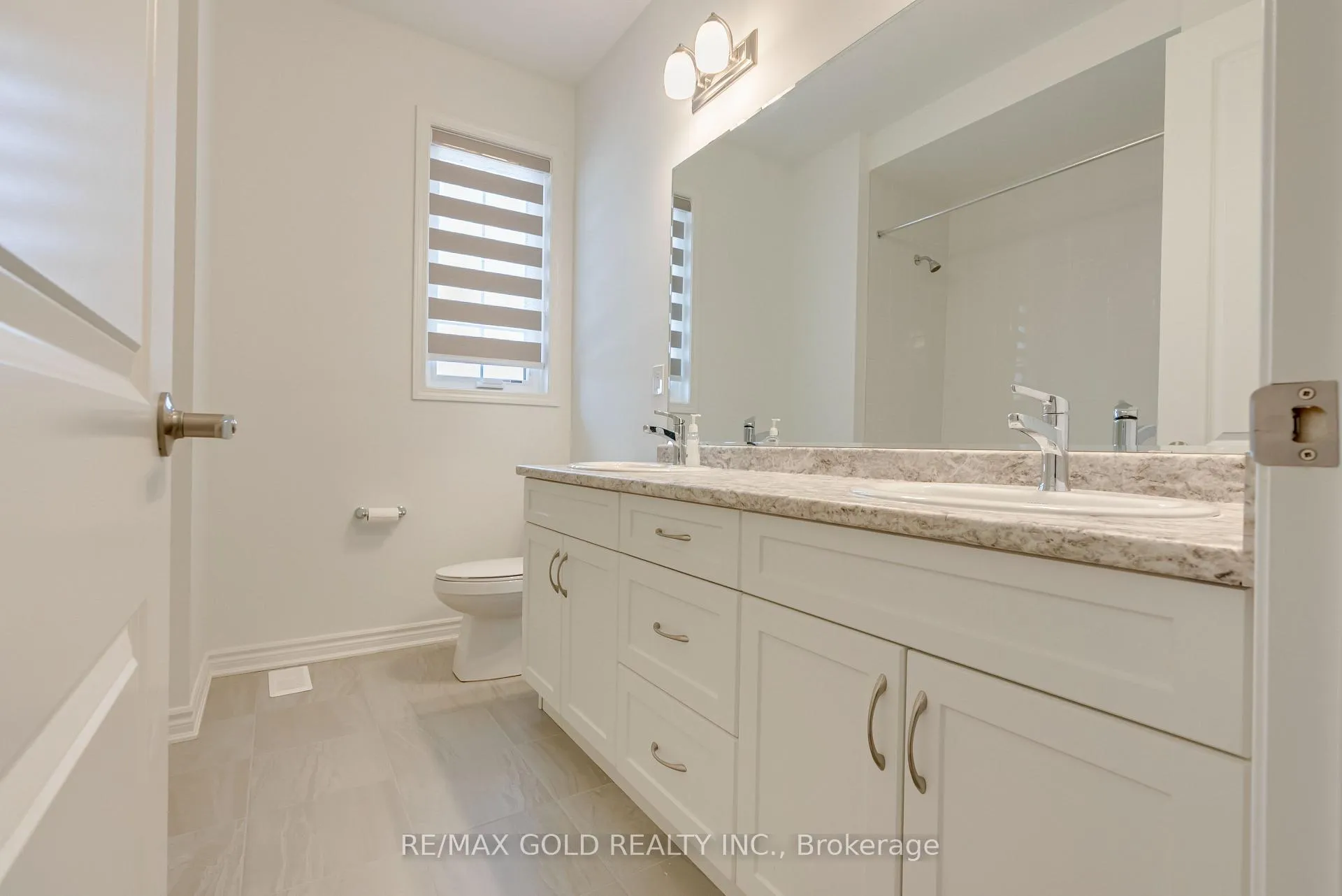Photo 23 of 1330 Richardson Way, Milton, Bowes — HOMEH