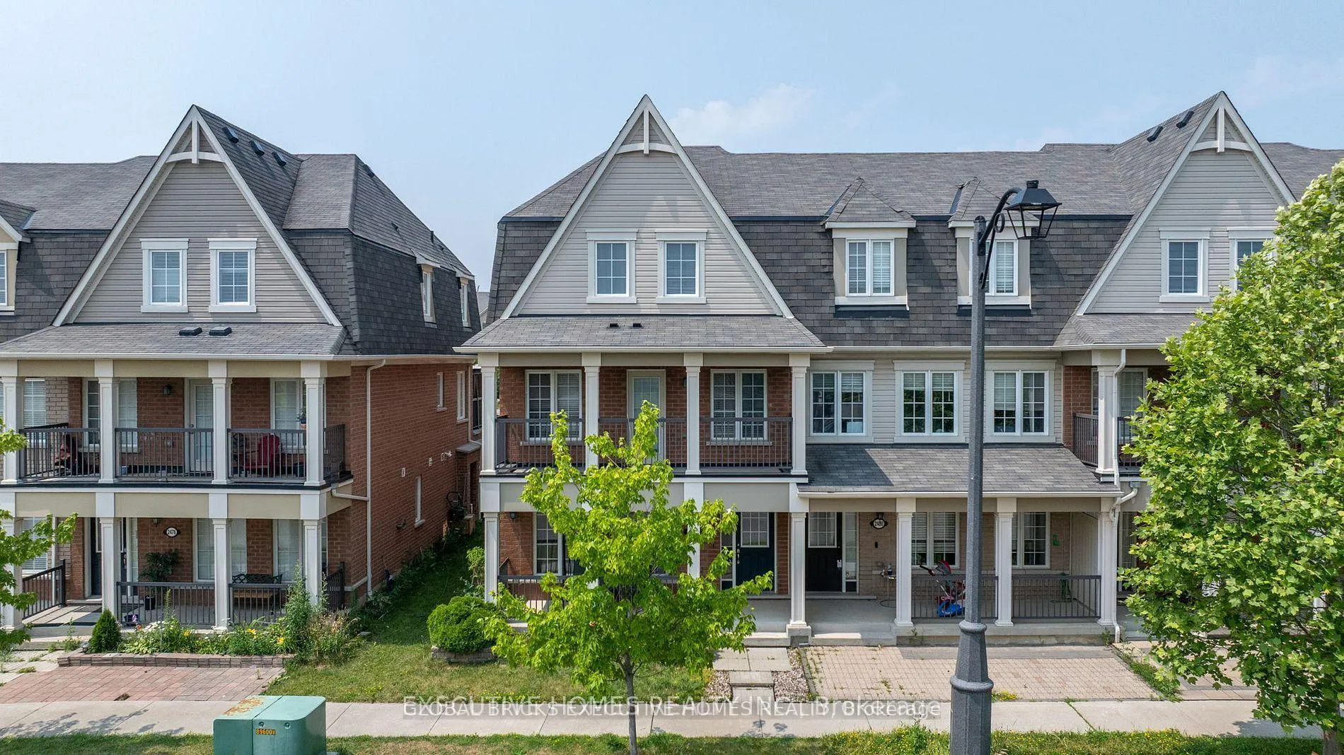 Front of 2478 William Jackson Drive