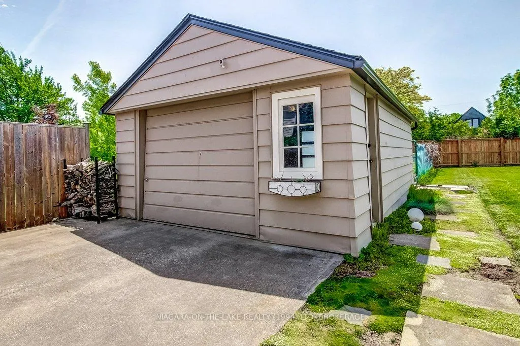 Photo 20 of 2 Vivian Avenue, St. Catharines, Carlton/Bunting — HOMEH