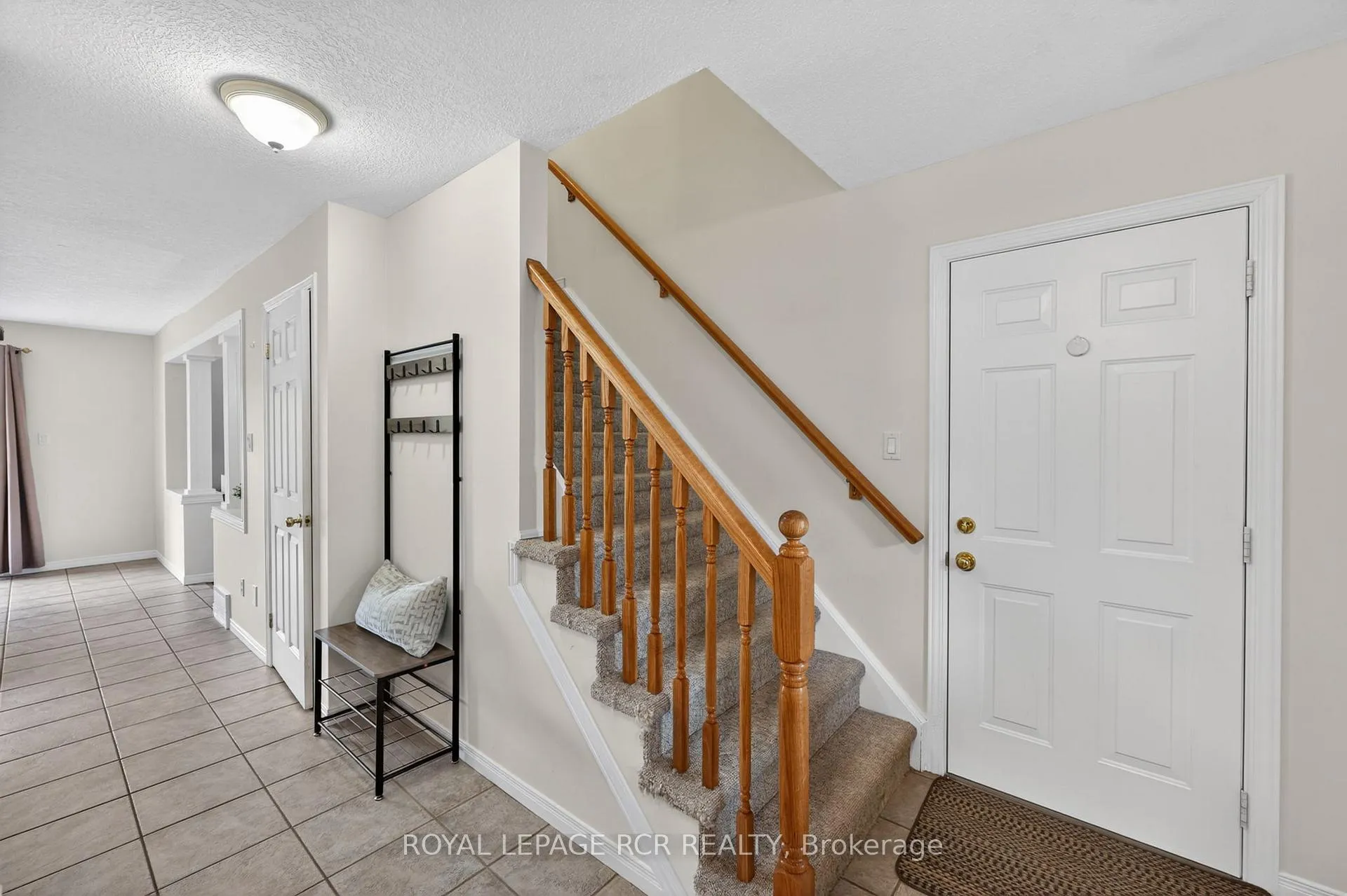 Photo 7 of 1552 Queen Street, Caledon, Alton — HOMEH
