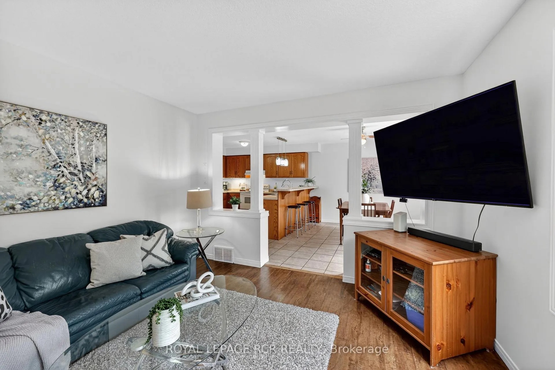 Photo 16 of 1552 Queen Street, Caledon, Alton — HOMEH