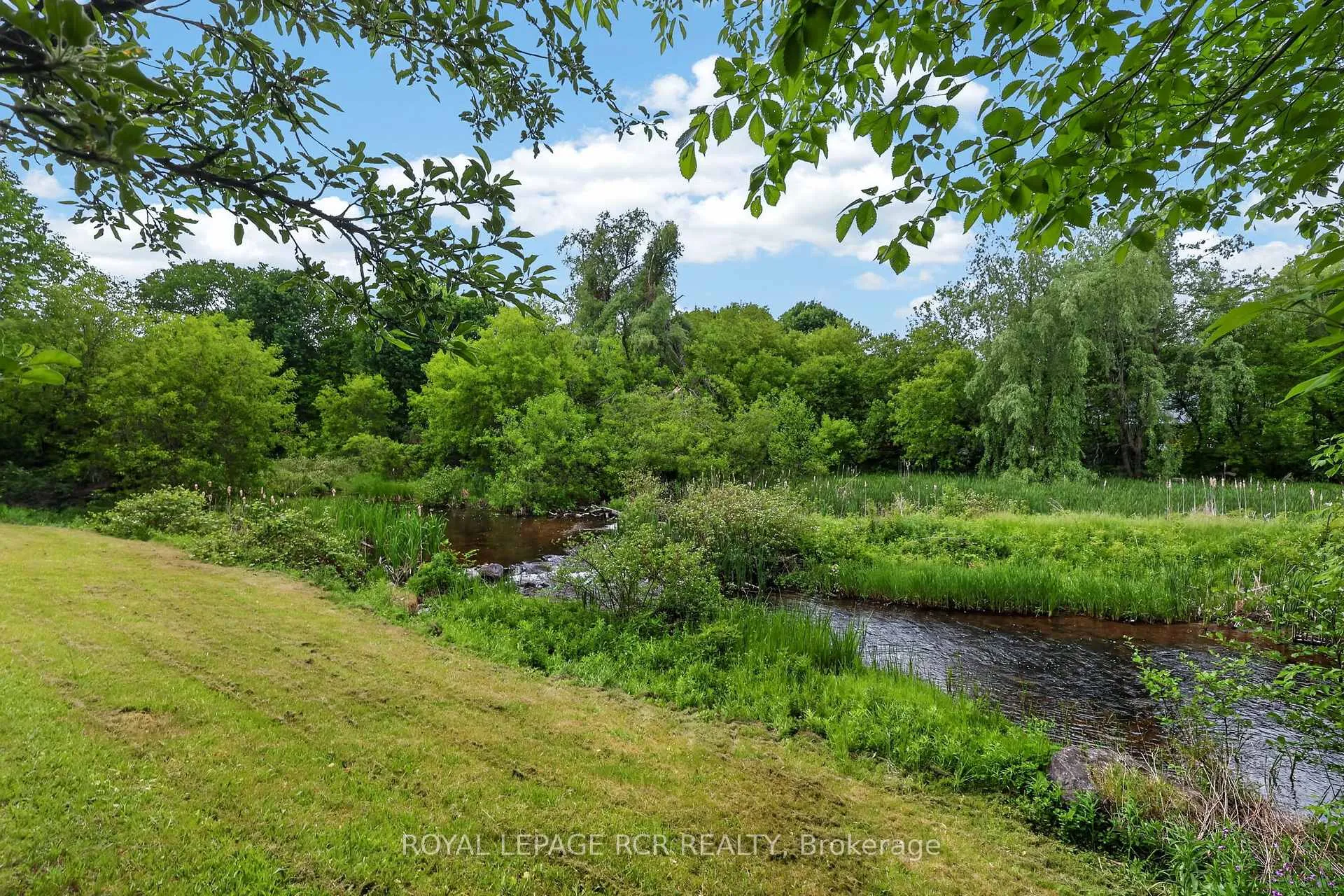 Photo 43 of 1552 Queen Street, Caledon, Alton — HOMEH