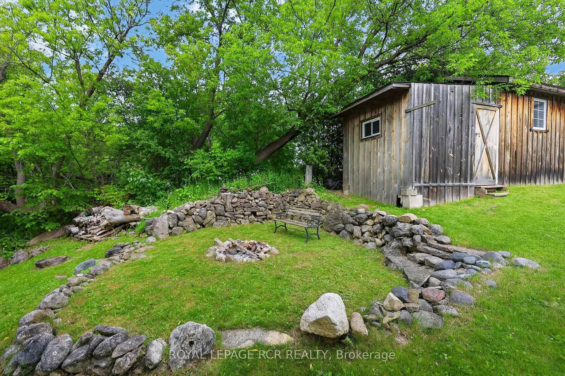 Photo 45 of 1552 Queen Street, Caledon, Alton — HOMEH