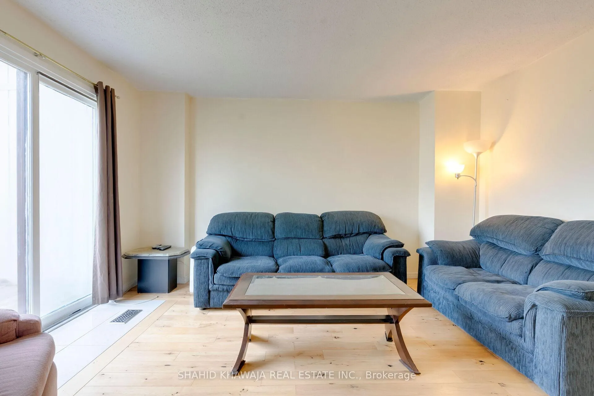 Photo 8 of 143 Janefield Avenue, Guelph, Dovercliffe Park/Old University — HOMEH