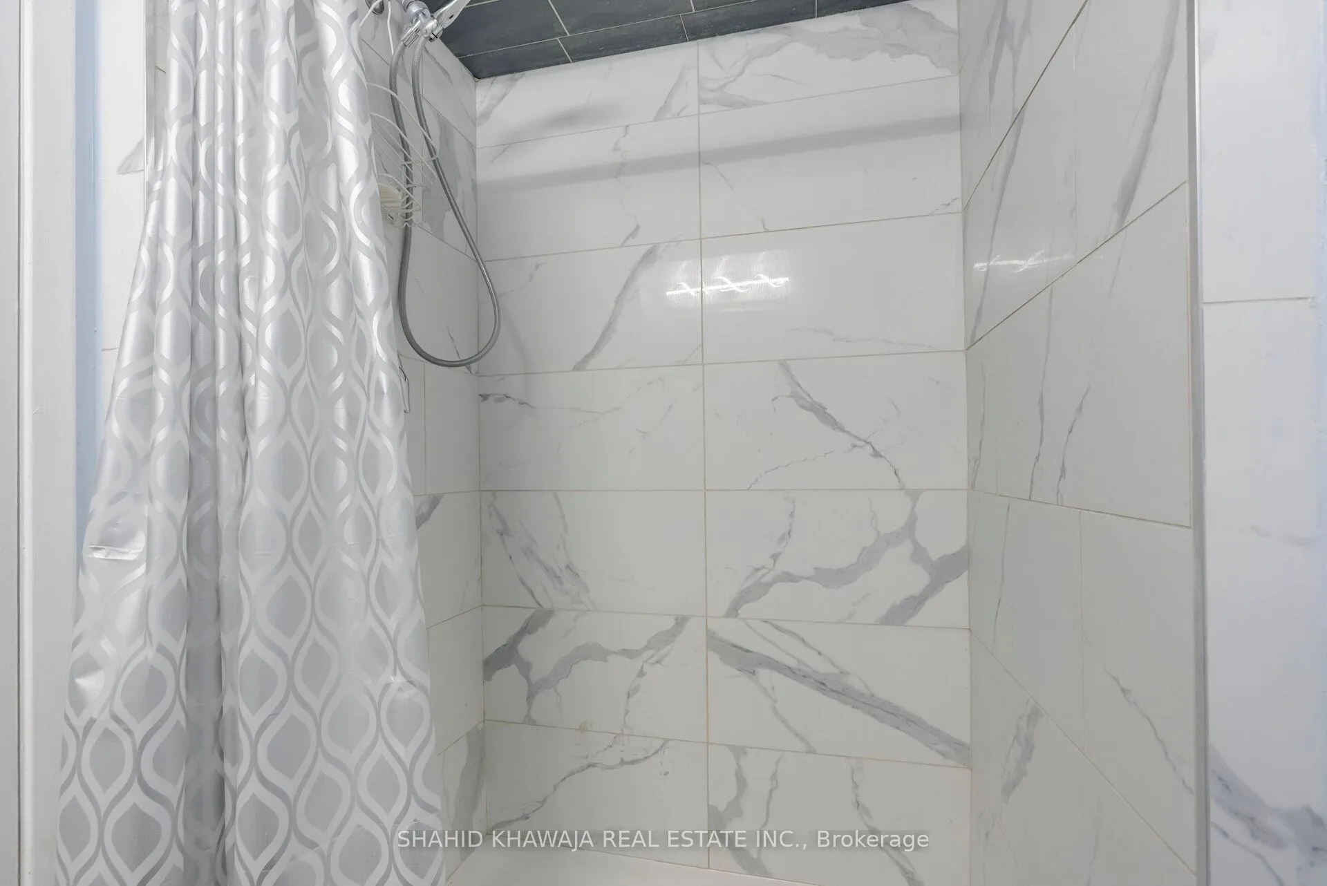 Photo 19 of 143 Janefield Avenue, Guelph, Dovercliffe Park/Old University — HOMEH
