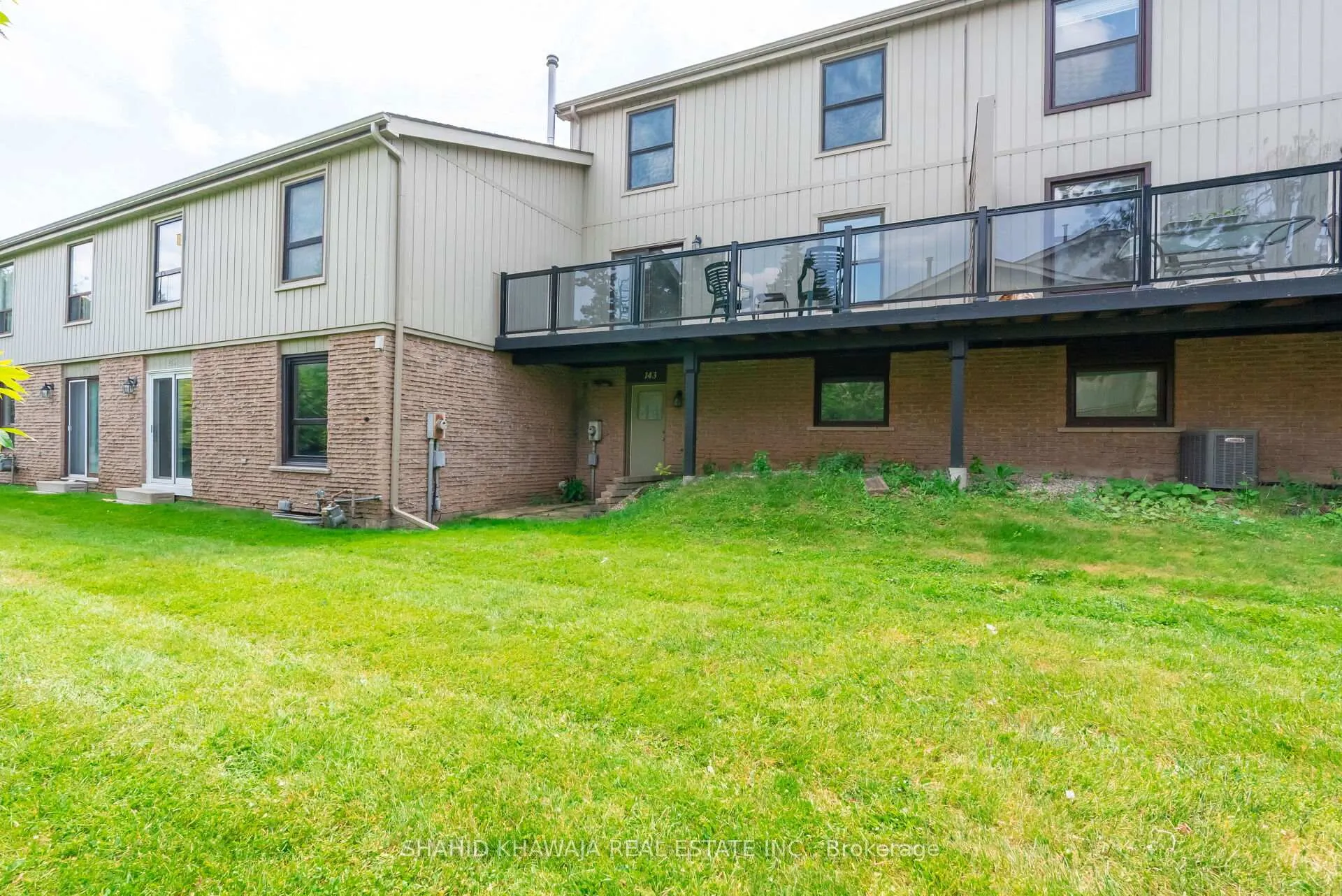 Photo 39 of 143 Janefield Avenue, Guelph, Dovercliffe Park/Old University — HOMEH