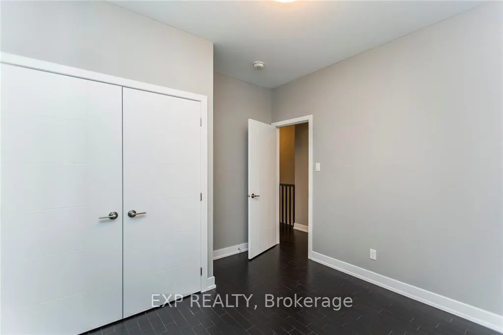 Photo 11 of 546 Guy Street, Ottawa, Castle Heights — HOMEH