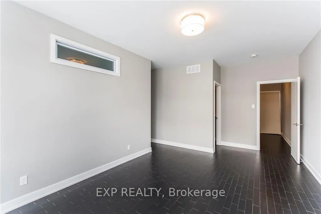 Photo 19 of 546 Guy Street, Ottawa, Castle Heights — HOMEH