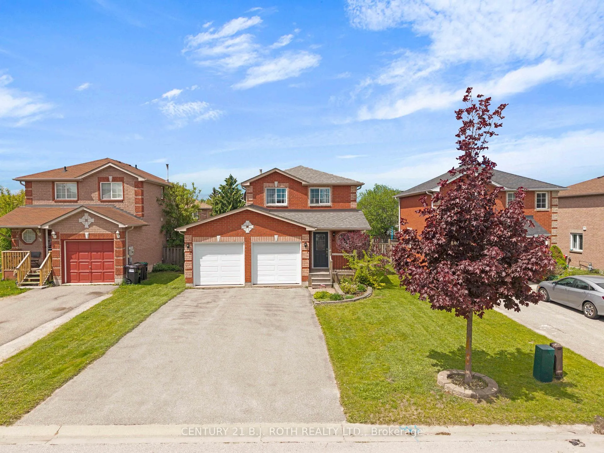 Photo 4 of 30 Ginger Drive, Barrie, Holly — HOMEH