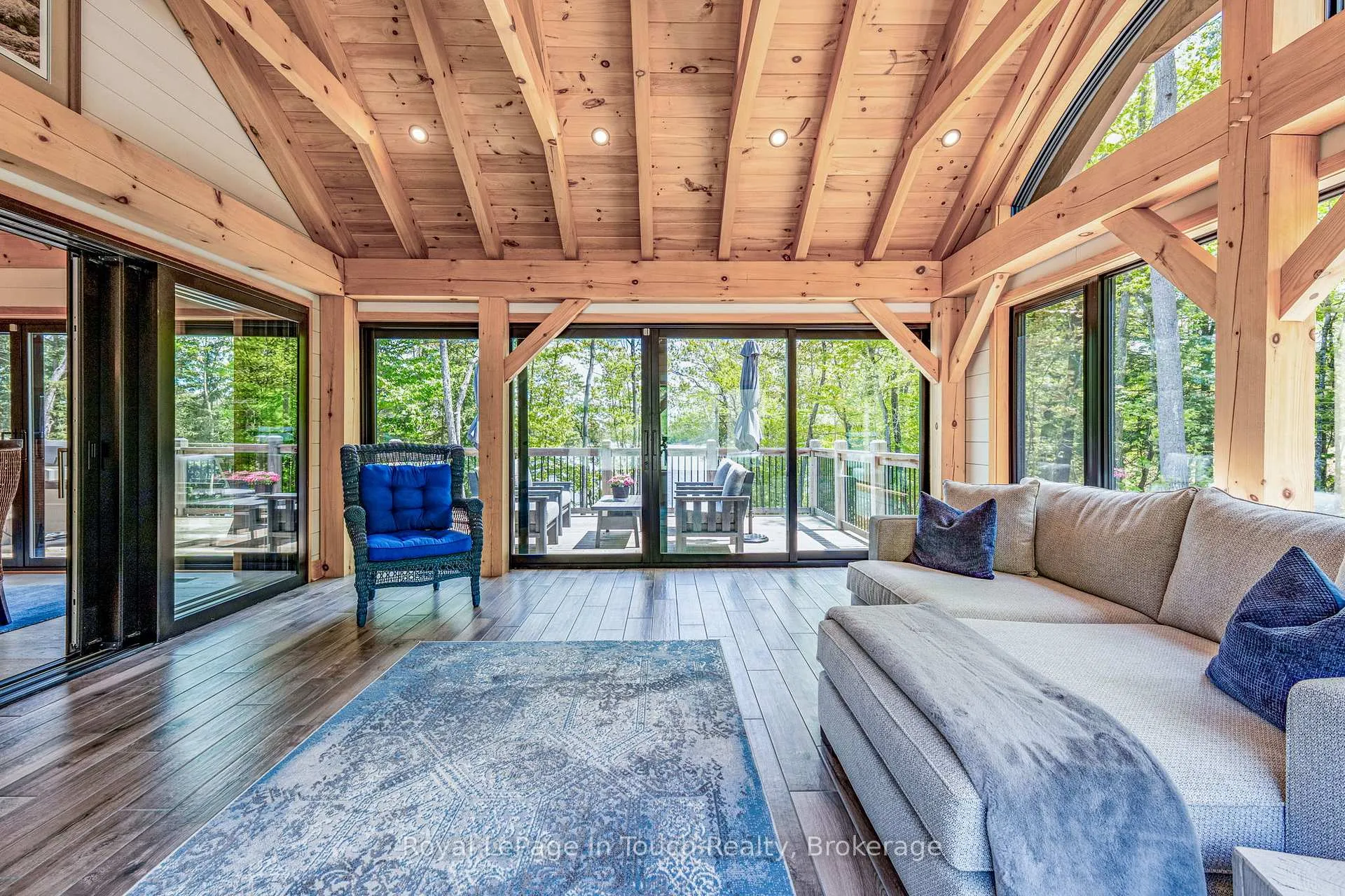 Photo 19 of 14 Carling Cove Drive, Carling — HOMEH